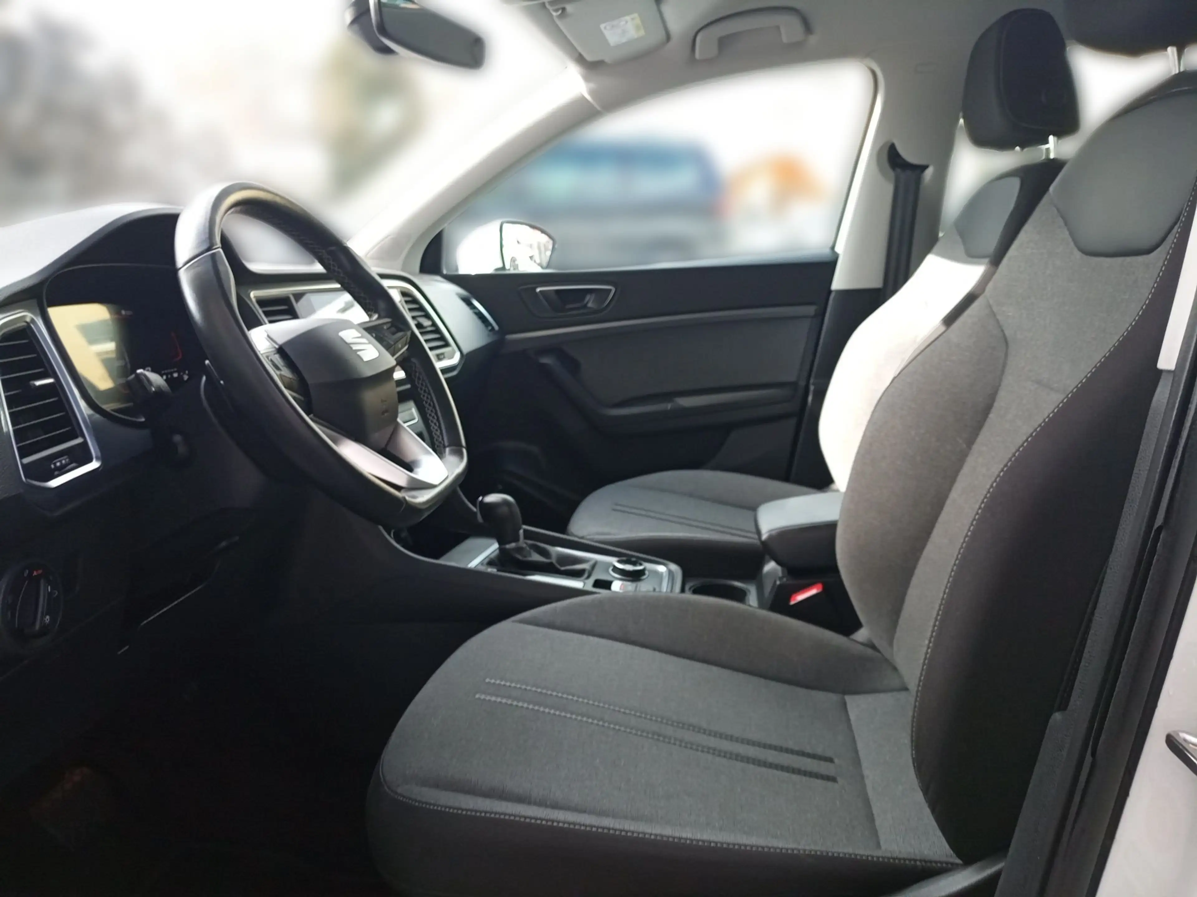 SEAT Ateca 2.0 TDI DSG Style 4Drive Navi. LED. Einparkhilfe — photo 11