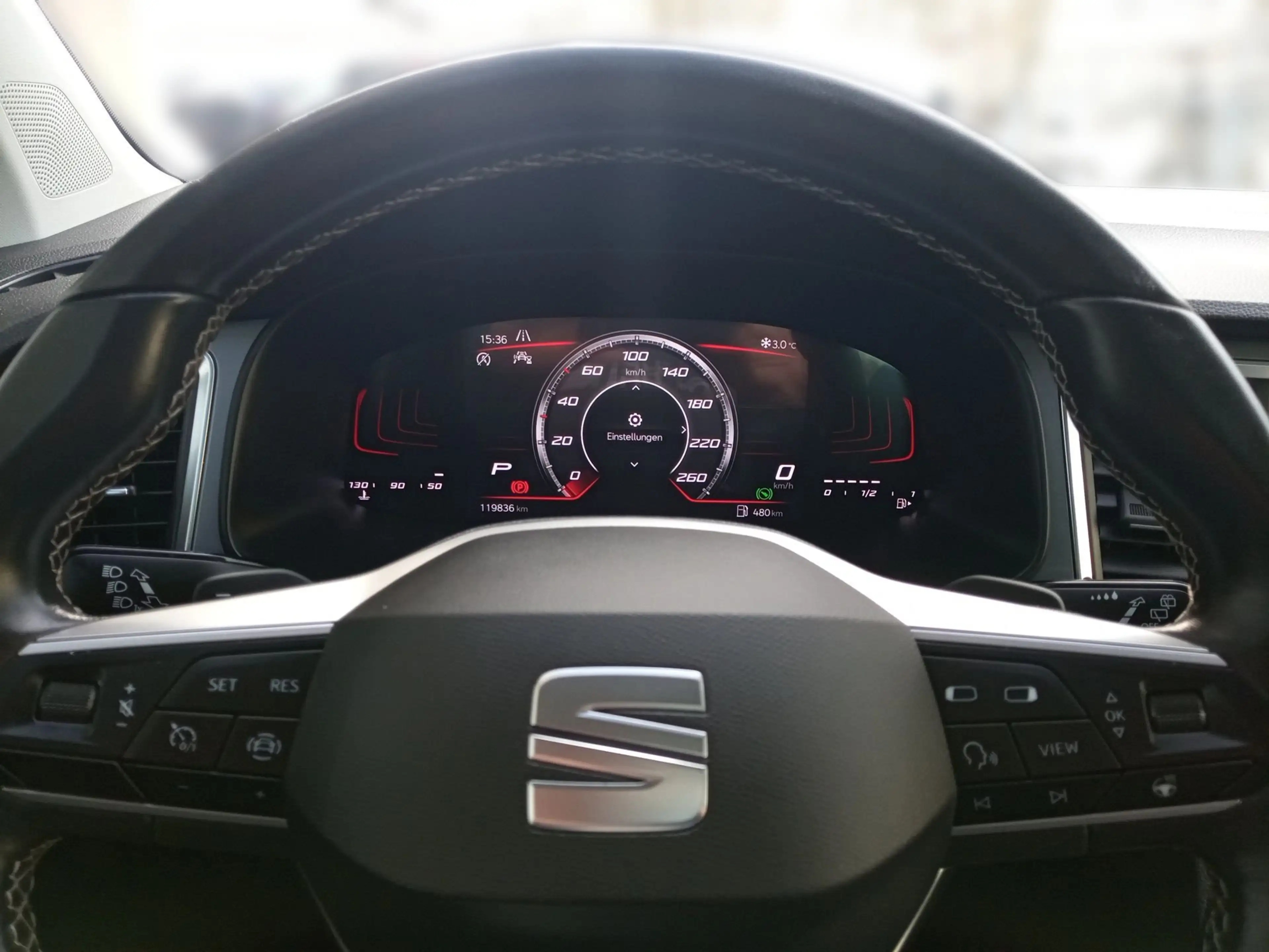 SEAT Ateca 2.0 TDI DSG Style 4Drive Navi. LED. Einparkhilfe — photo 12