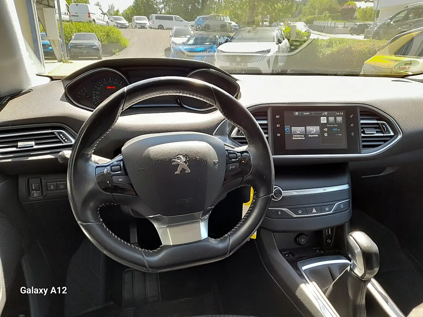Peugeot 308 1.6 BlueHDi Style Braun - 2