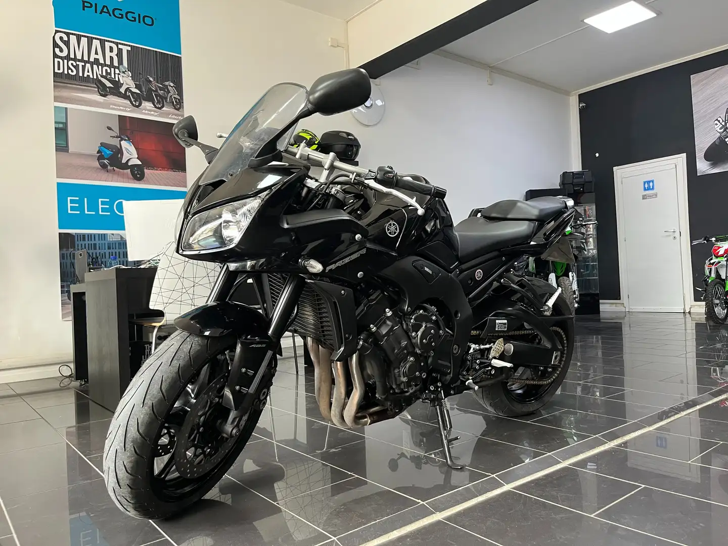 Yamaha FZ 1 yamaha fz1 fazer Чёрный - 1