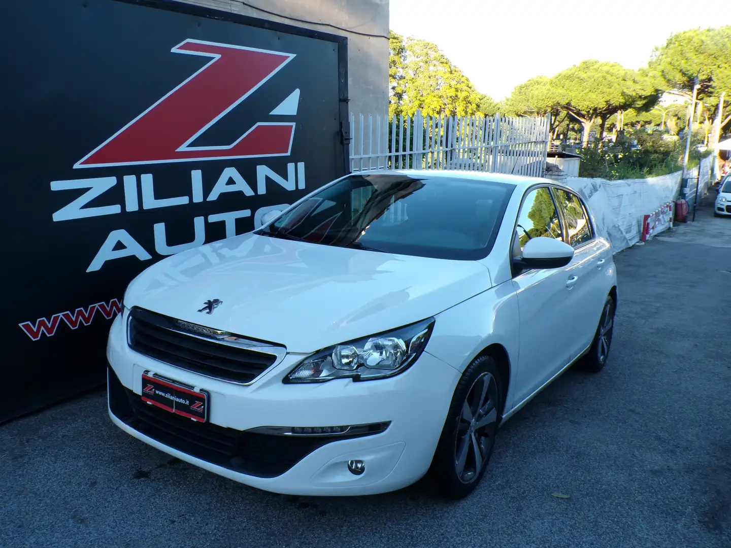 Peugeot 308 5p 1.6 AUTOMATICA..NAVI..BLUETOOTH.. Blanc - 1