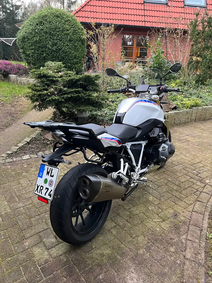 BMW R 1250 R HP, Koffer, Tiefer, Akra Blanc - 2