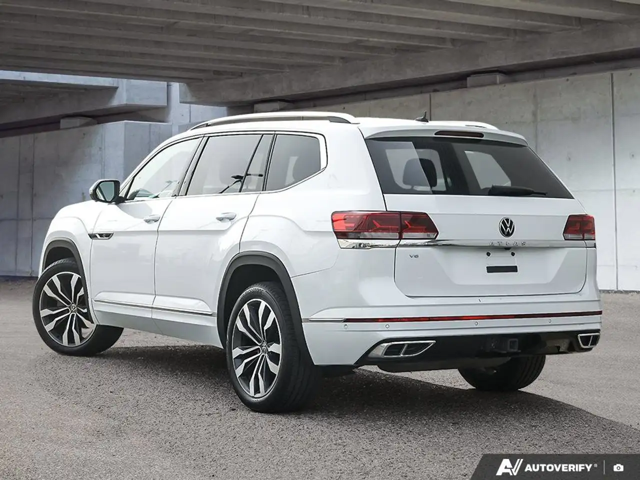 Volkswagen Atlas снимка Volkswagen Atlas