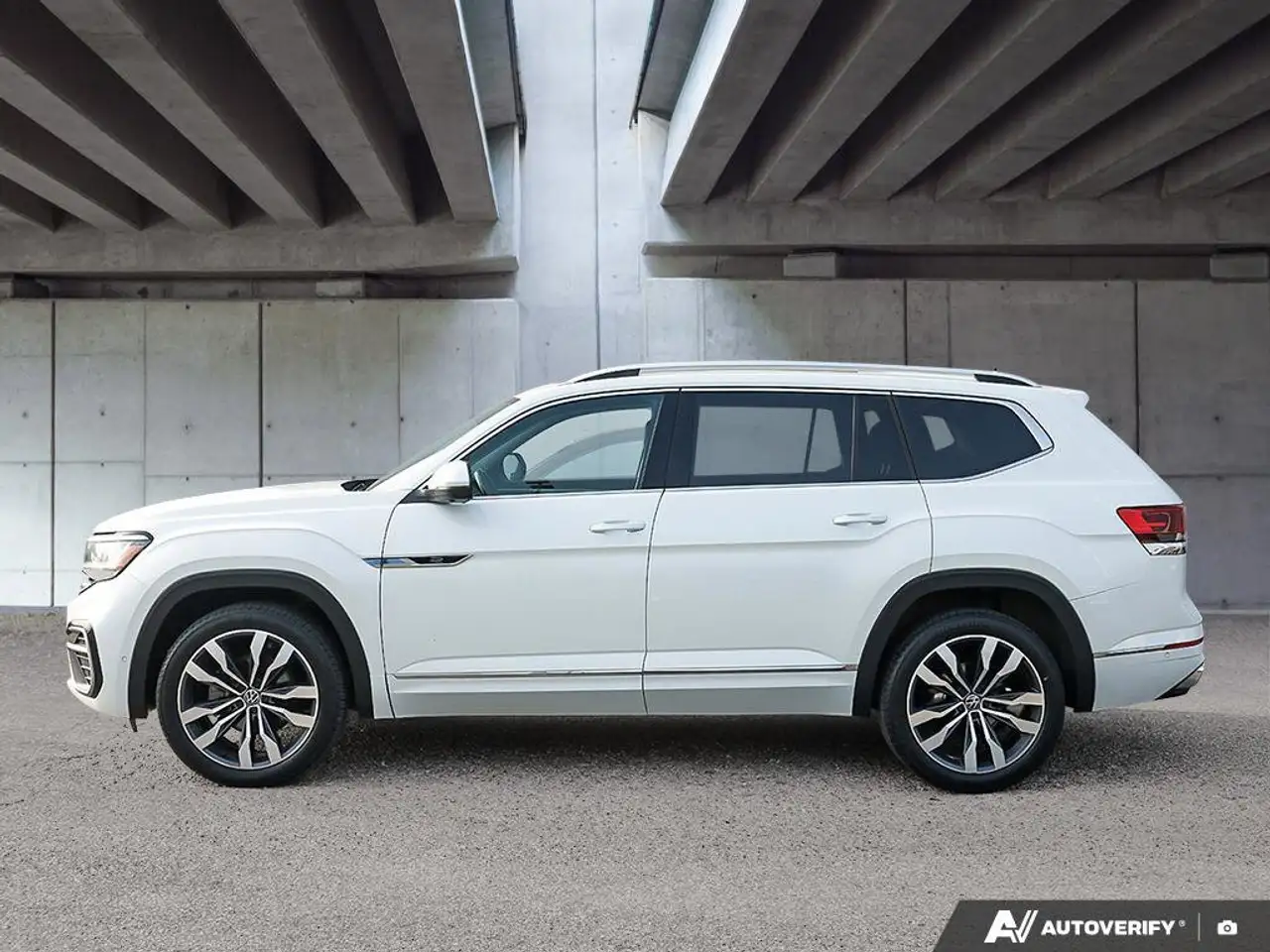 Volkswagen Atlas снимка Volkswagen Atlas
