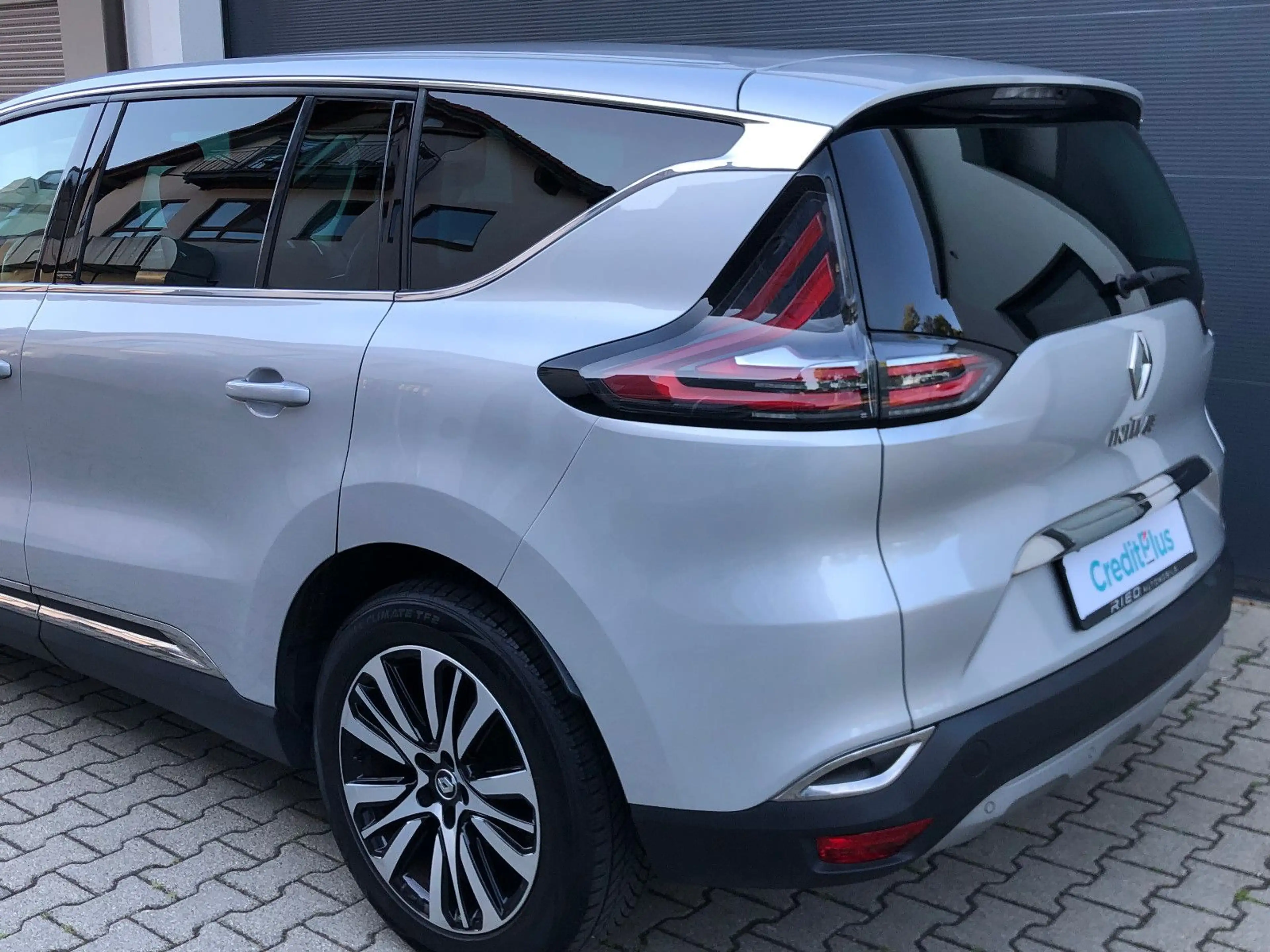 Renault Espace V Initiale Paris LED Navi Leder Bose Kam — photo 10