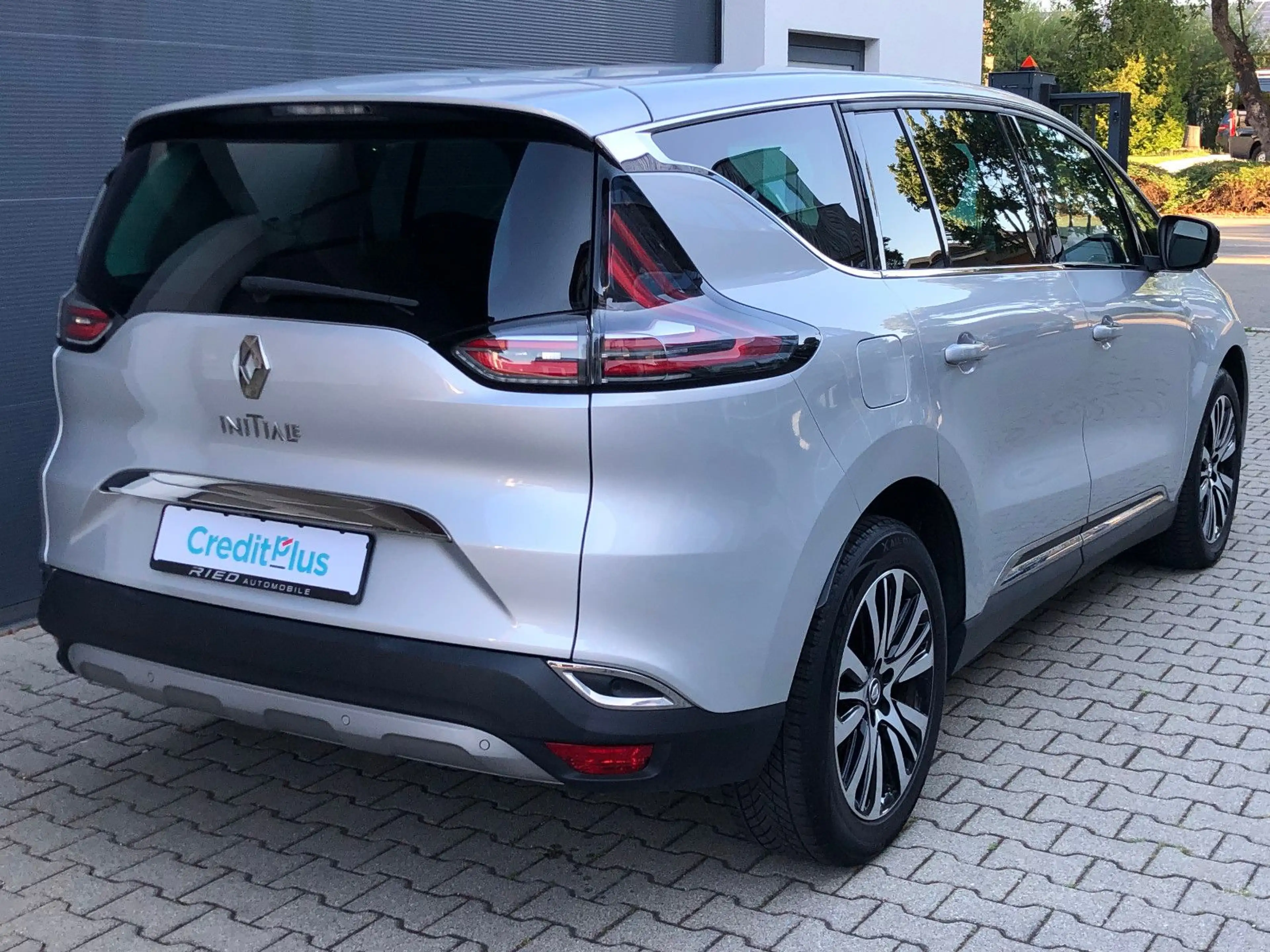 Renault Espace V Initiale Paris LED Navi Leder Bose Kam — photo 5