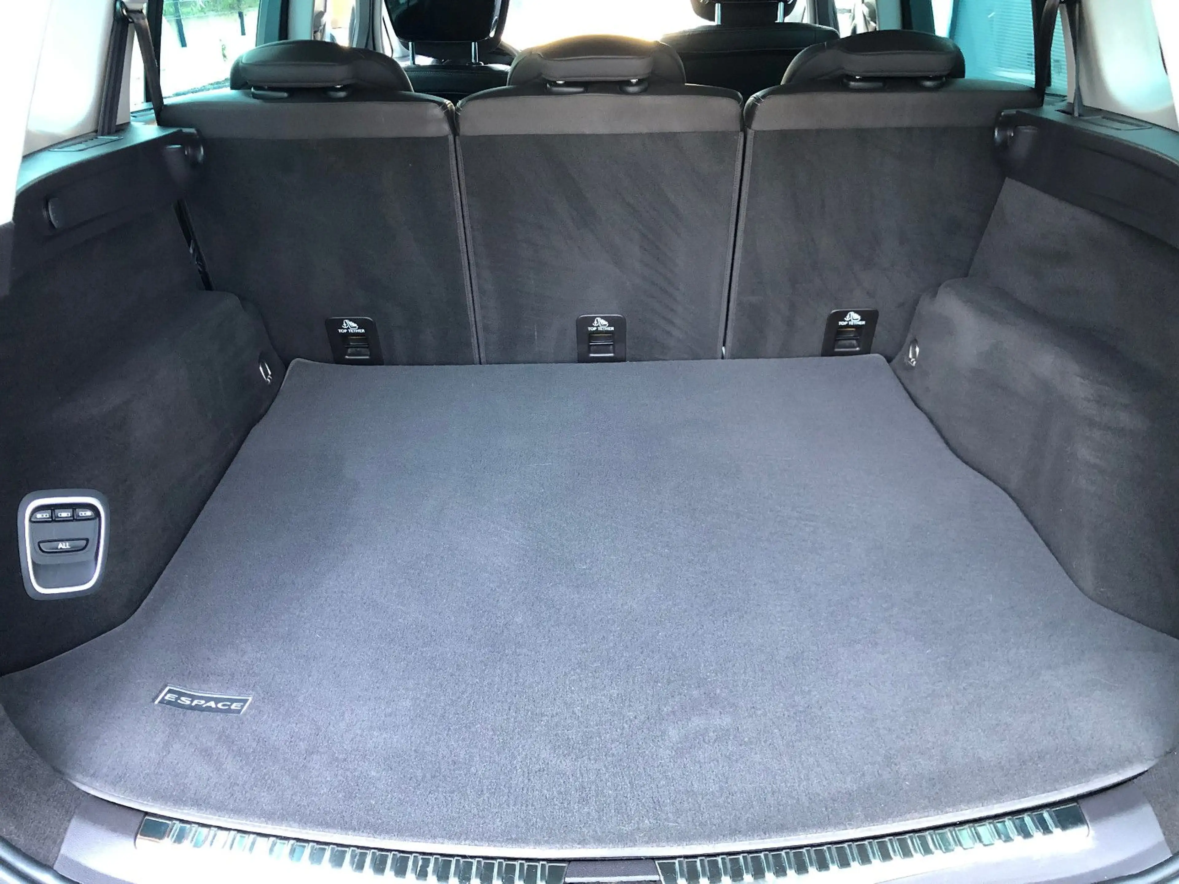 Renault Espace V Initiale Paris LED Navi Leder Bose Kam — photo 13