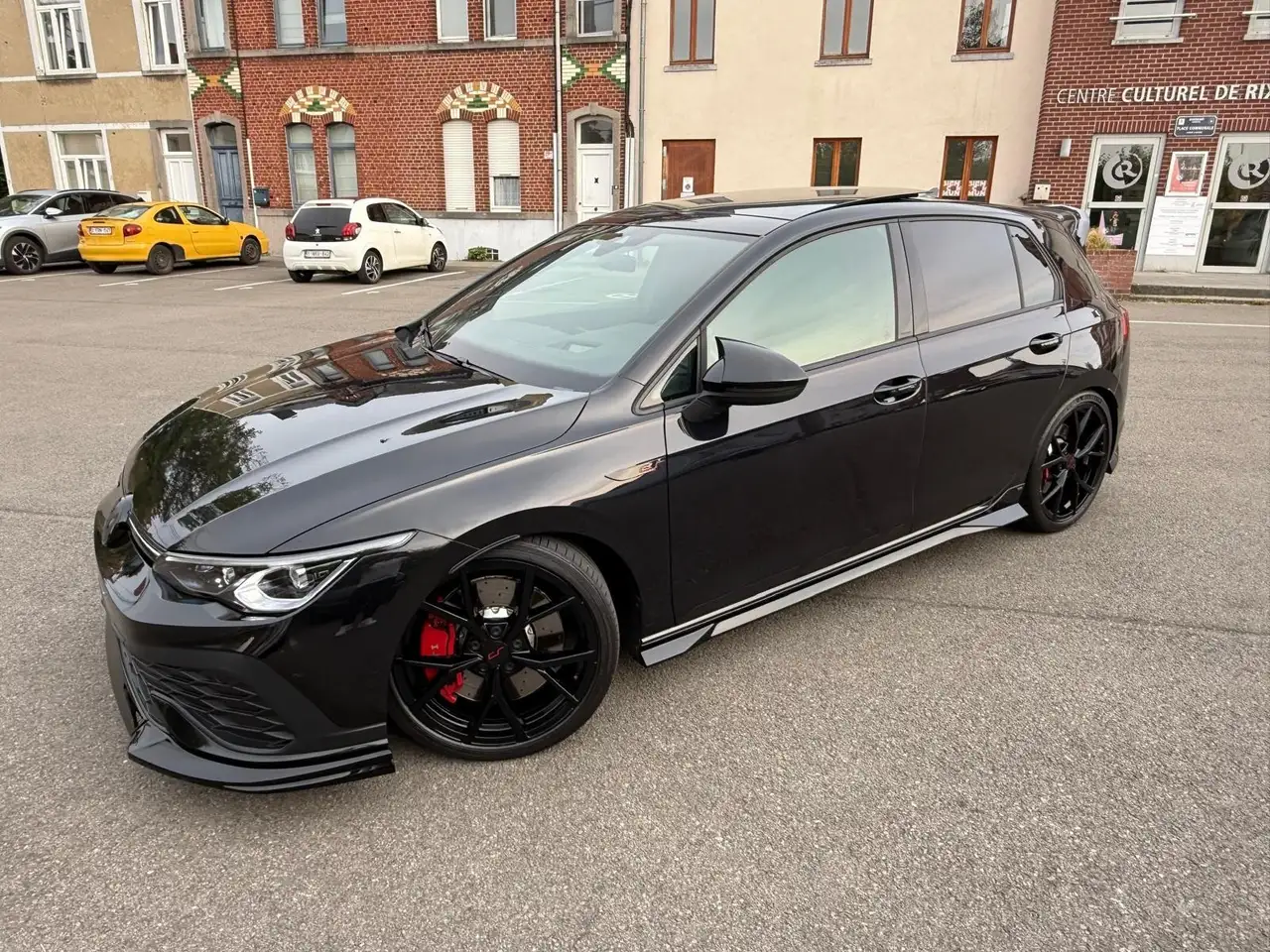 Volkswagen Golf GTI