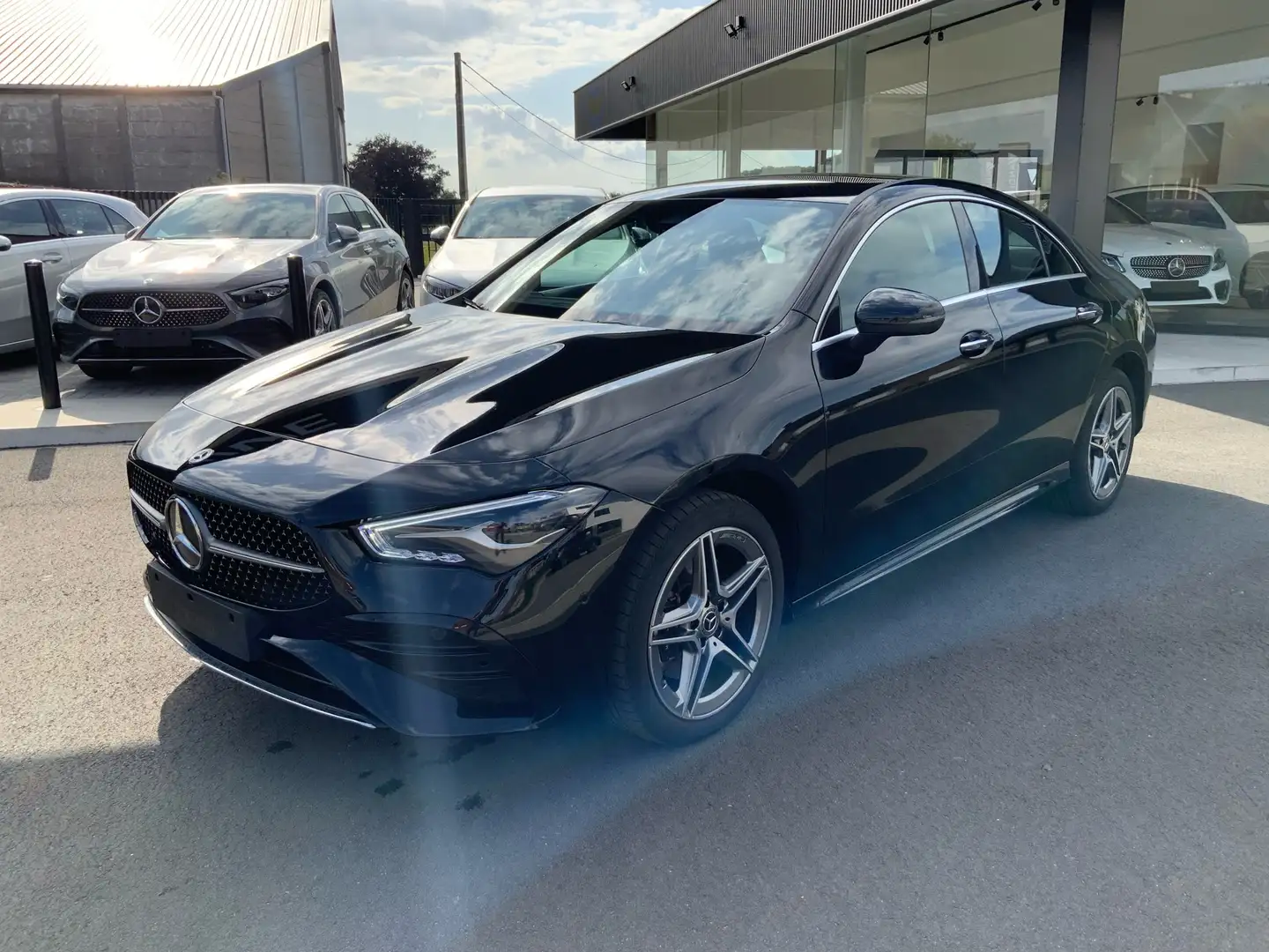 Mercedes-Benz CLA 250 e coupe 8G-DCT AMG Line Advanced Plus Noir - 2