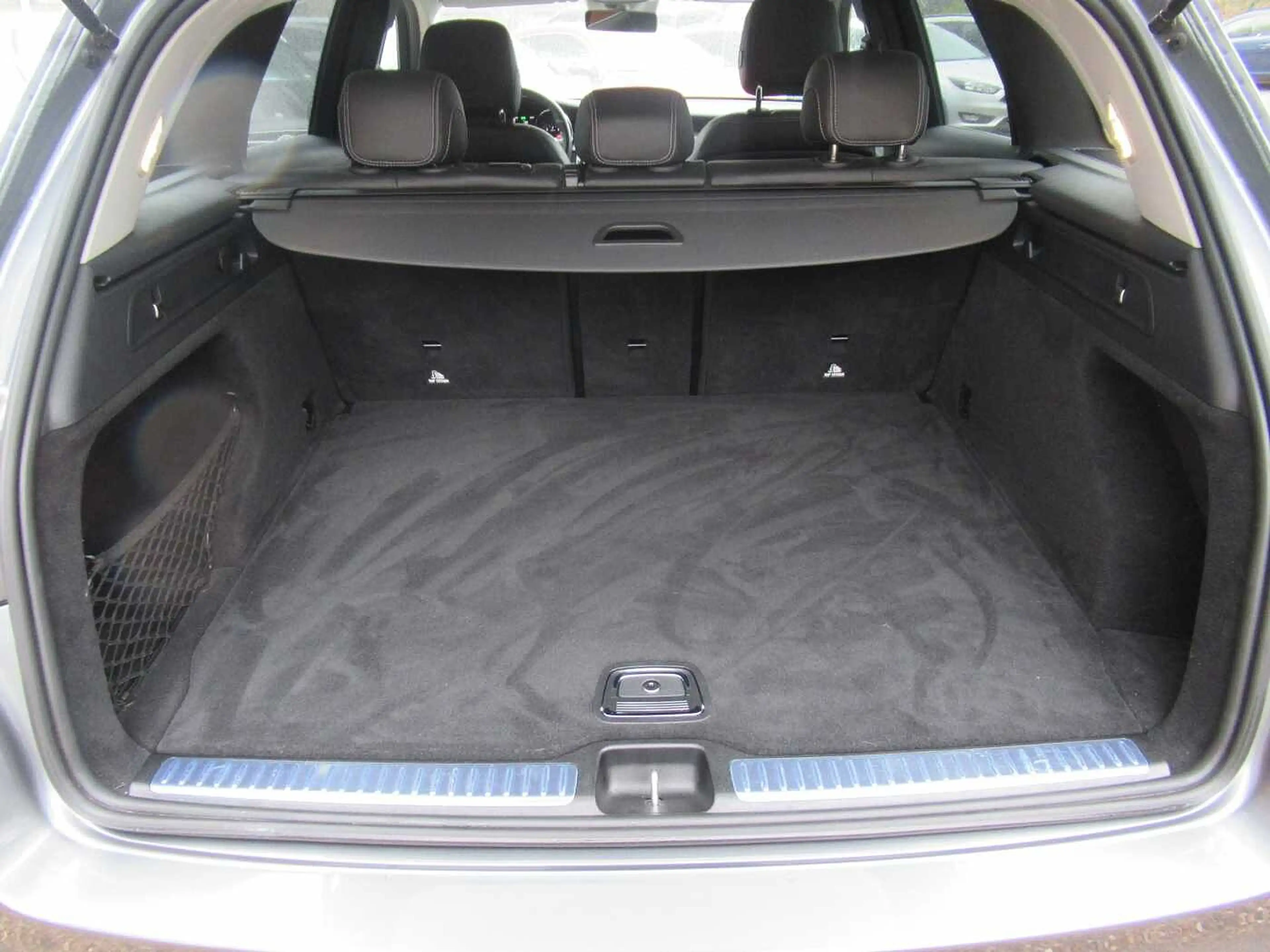 Mercedes-Benz GLC 200 4Matic 9G-TRONIC — photo 7