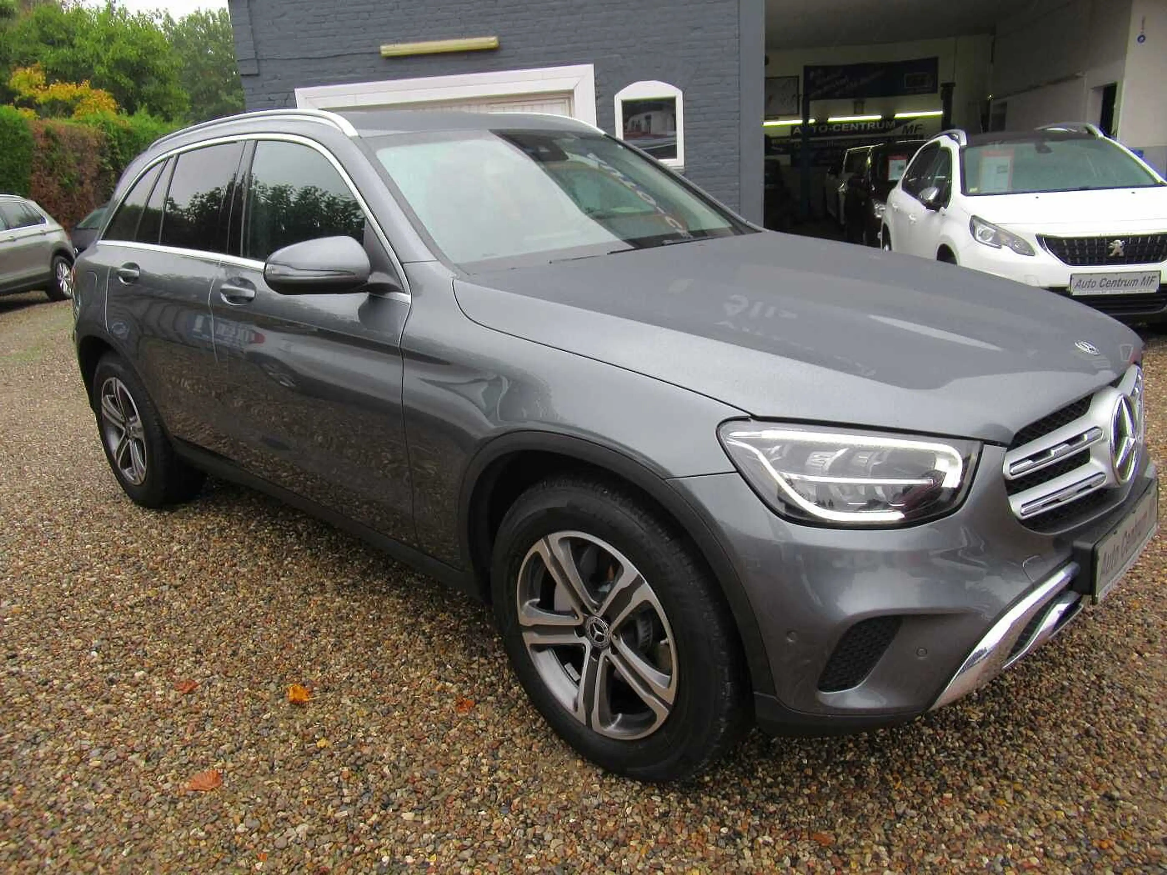 Mercedes-Benz GLC 200 4Matic 9G-TRONIC — photo 3