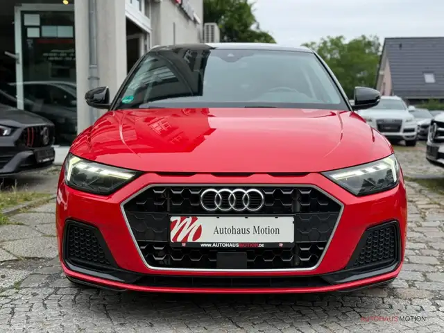 Audi A1 view 3