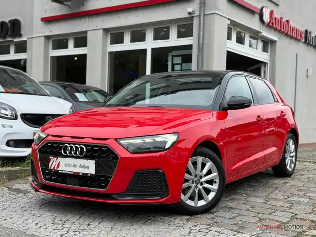 Audi A1 view 2