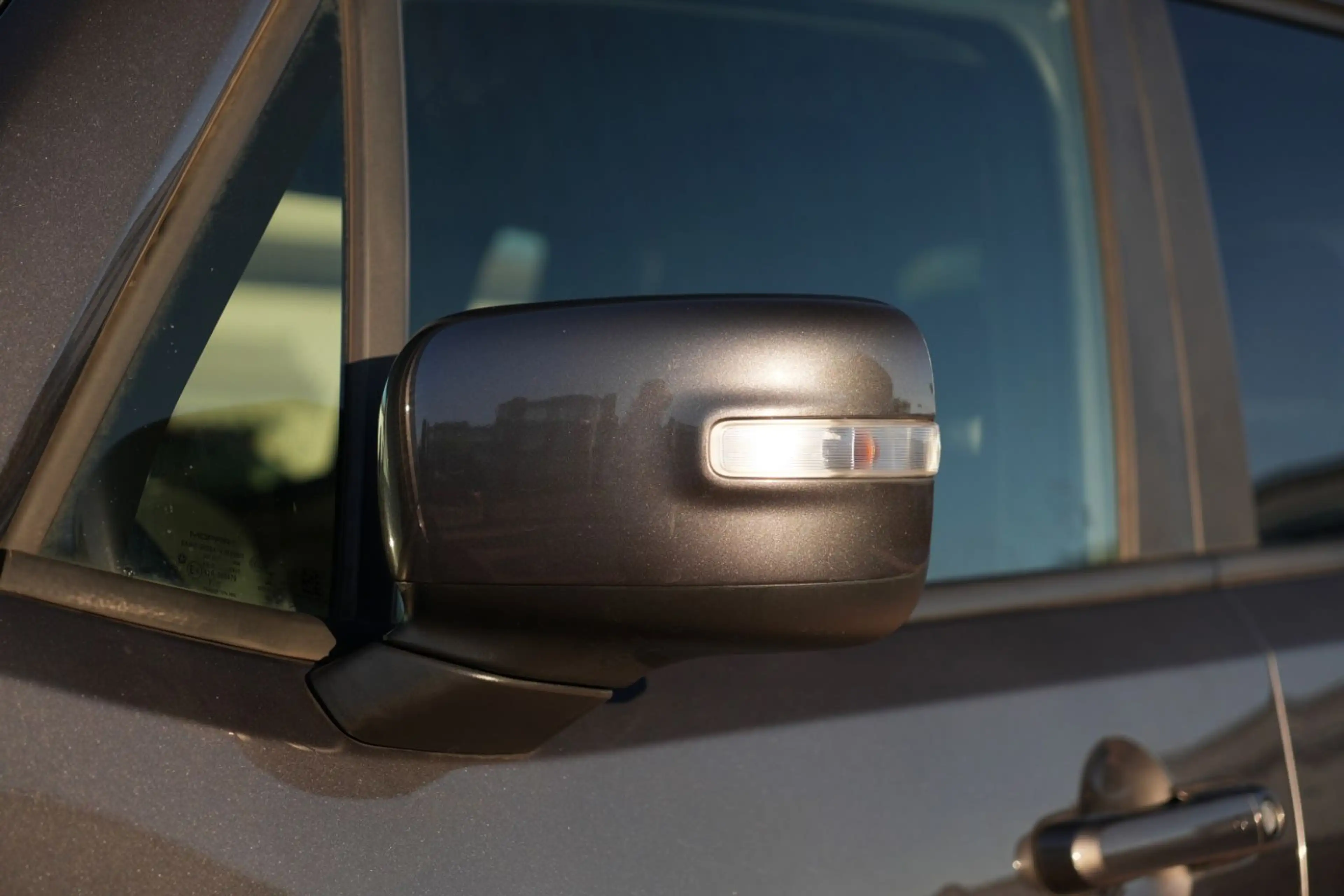 Jeep Renegade Longitude FWD/PDC/NAVI/TÜV NEU/1.HAND — photo 41