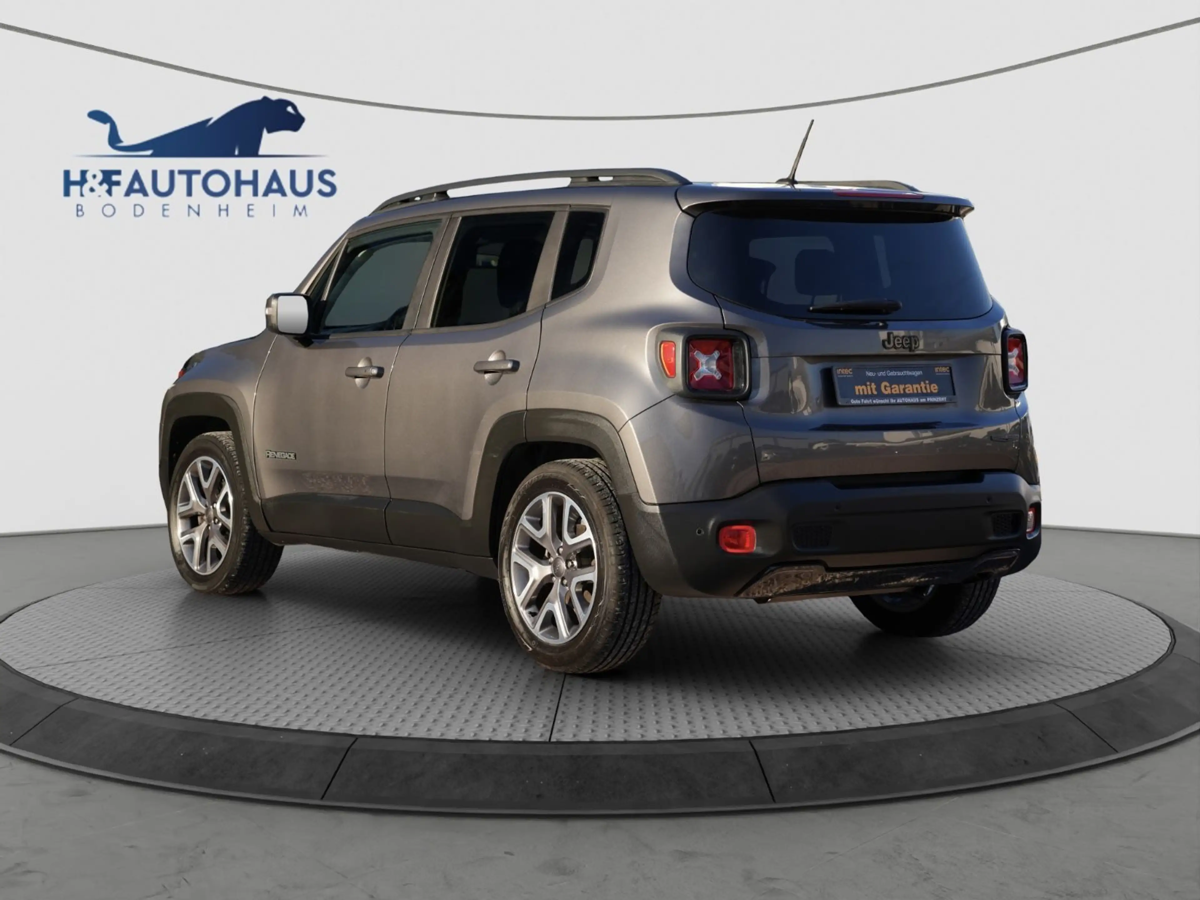 Jeep Renegade Longitude FWD/PDC/NAVI/TÜV NEU/1.HAND — photo 7