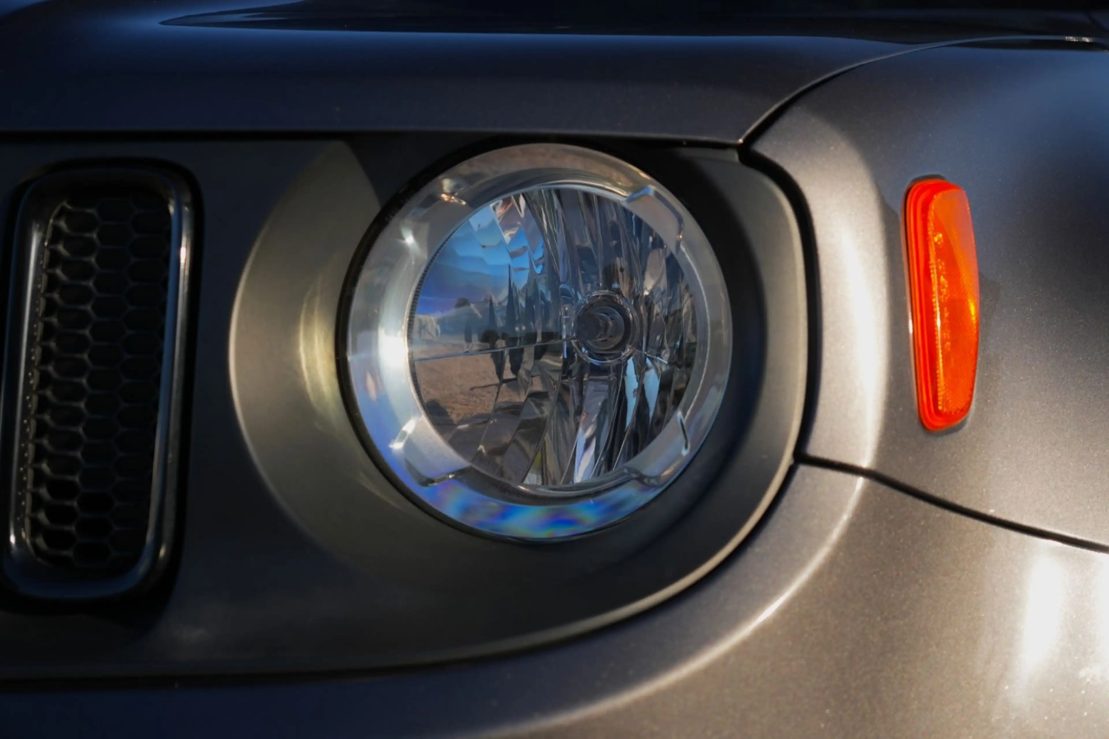 Jeep Renegade Longitude FWD/PDC/NAVI/TÜV NEU/1.HAND — photo 40