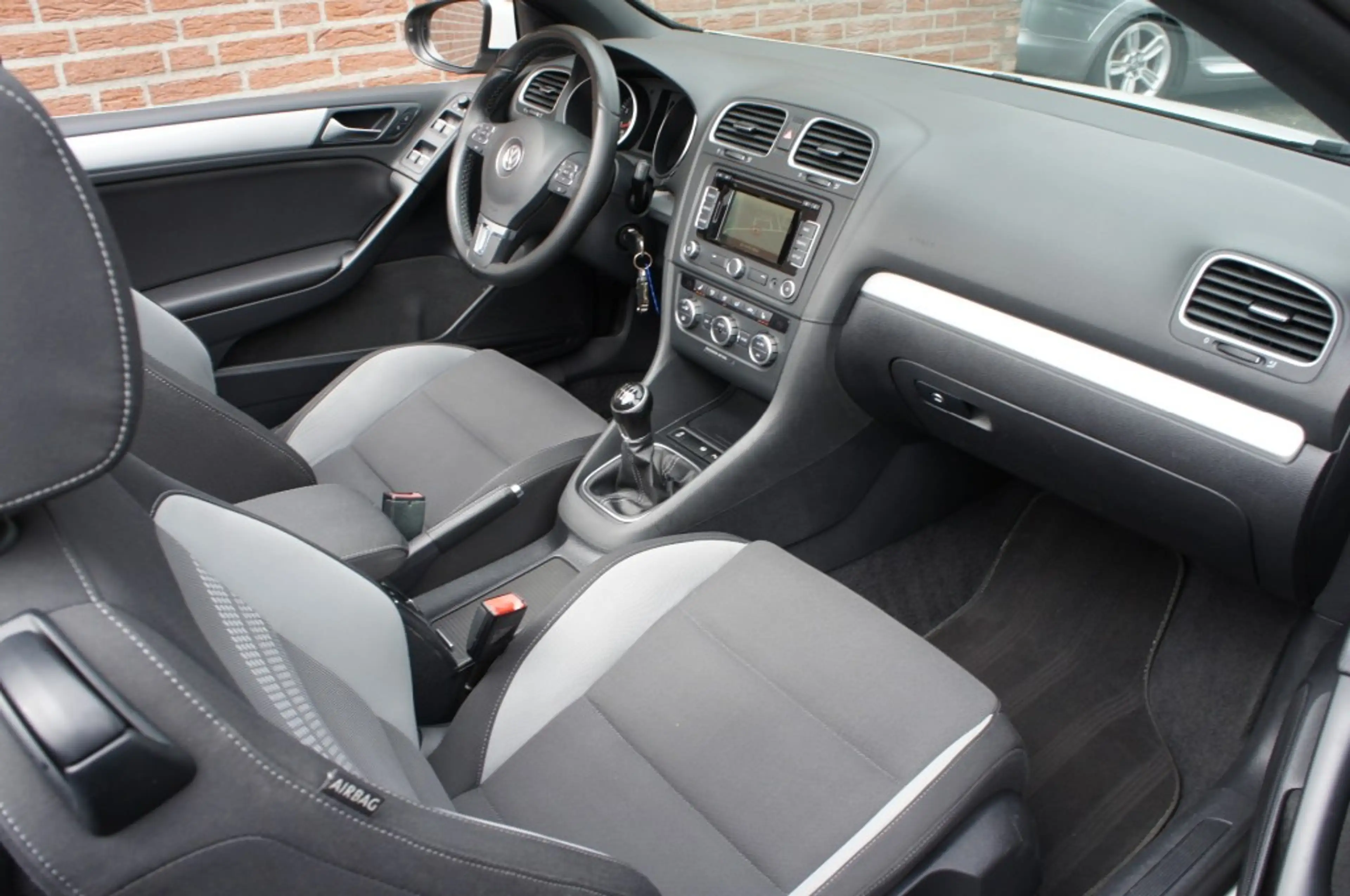 Volkswagen Golf Cabriolet 1.2 TSI CUP EDITION NAVI/PDC/CRUISE/STOELVERW PERF — photo 8