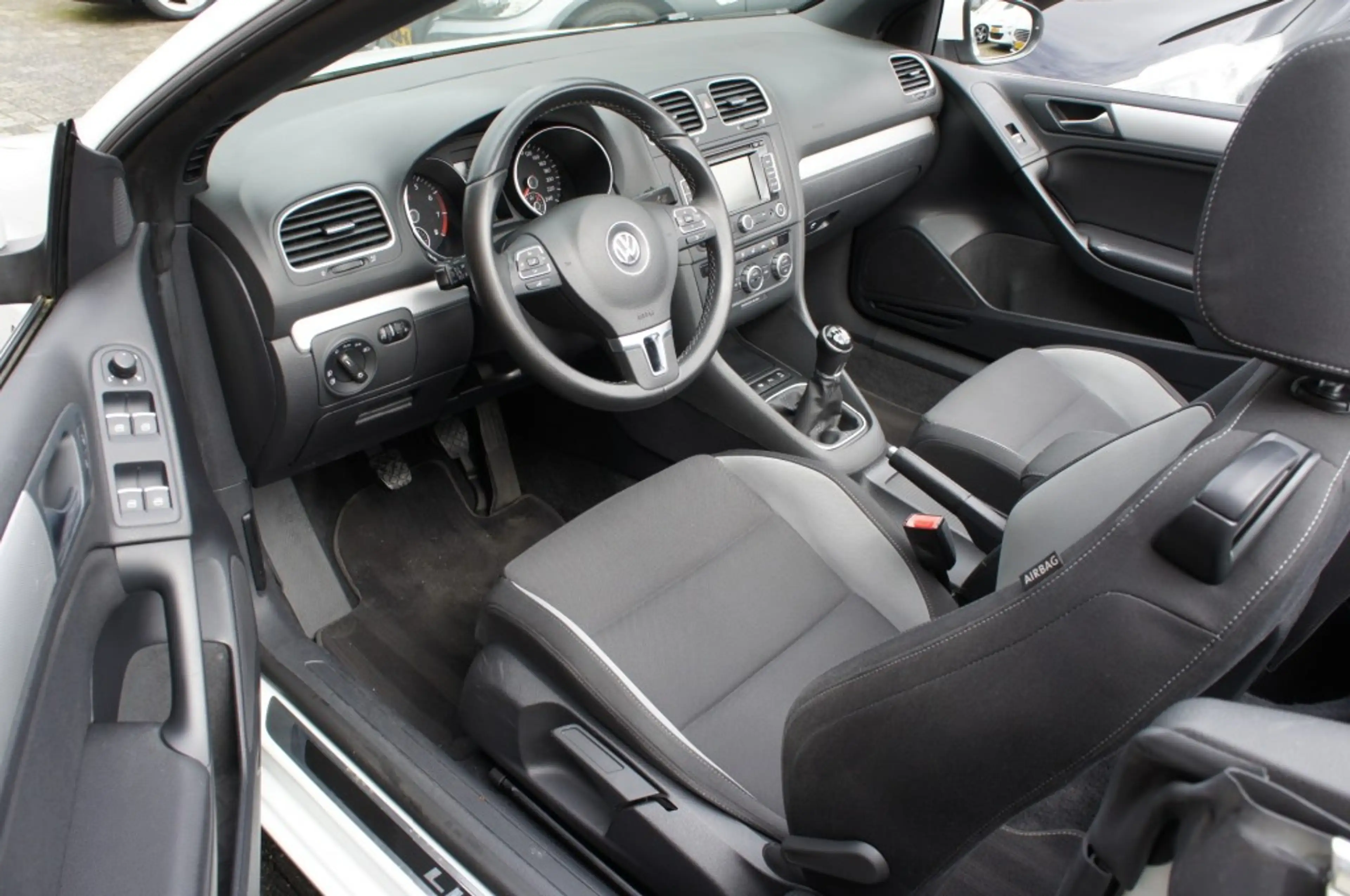 Volkswagen Golf Cabriolet 1.2 TSI CUP EDITION NAVI/PDC/CRUISE/STOELVERW PERF — photo 7