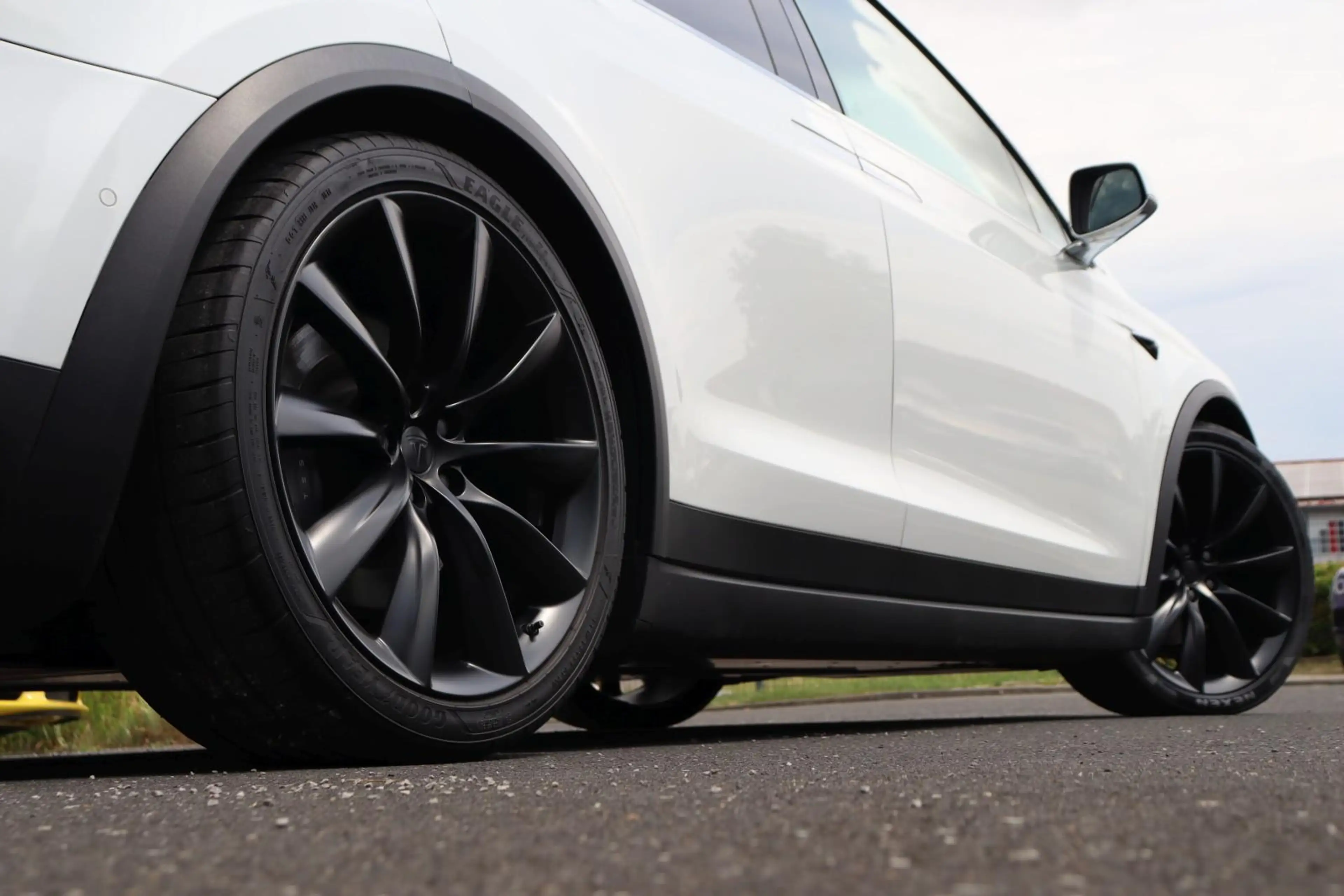 Tesla Model X AWD Long Range Raven +MwSt+22ZOLL+FSD+1.HAND+ — photo 9