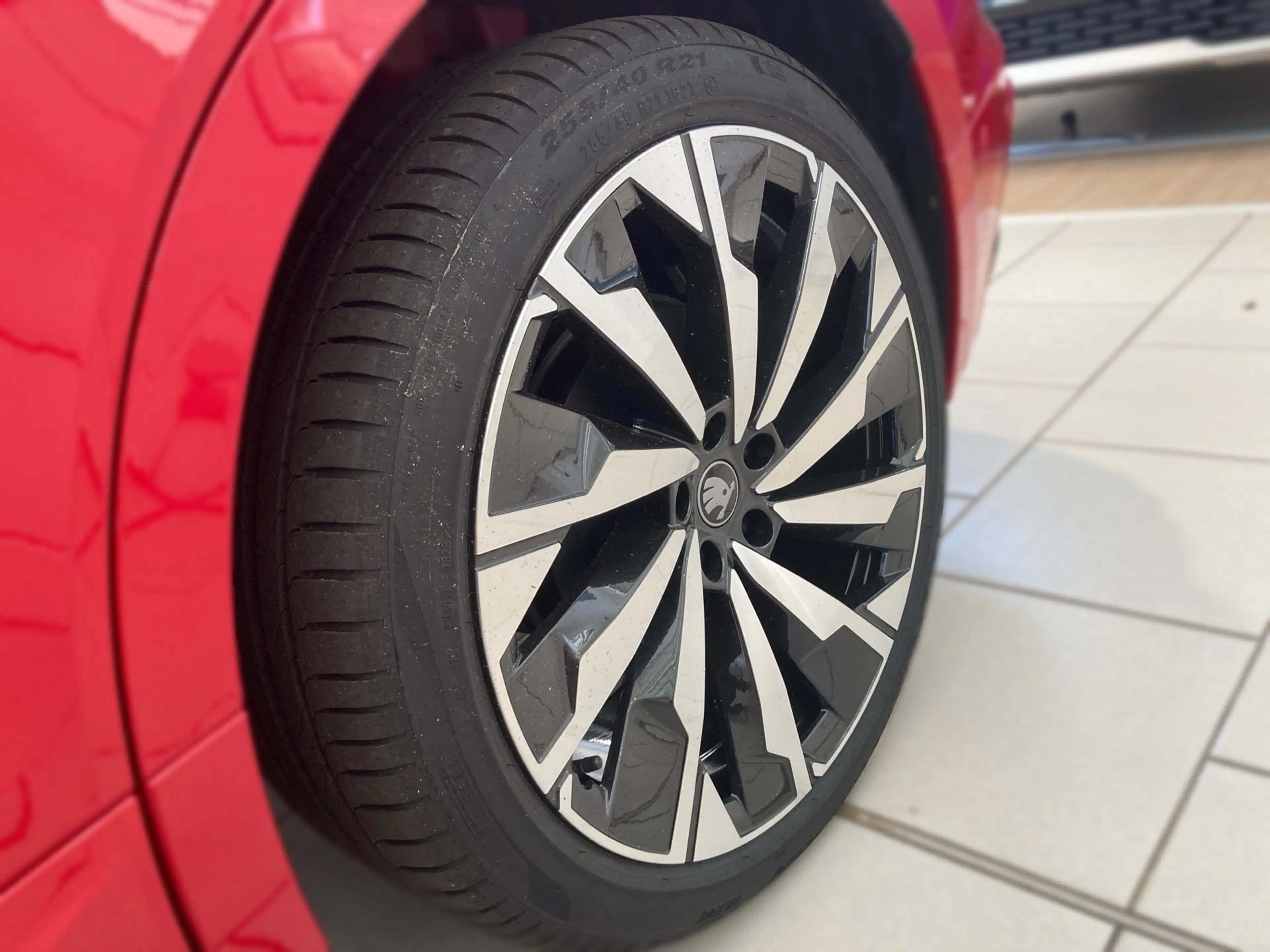 Skoda Enyaq SPORTLINE 82KWH LED.NAV.DSG.MASSAGE.HUD.CANTON.360 — photo 7