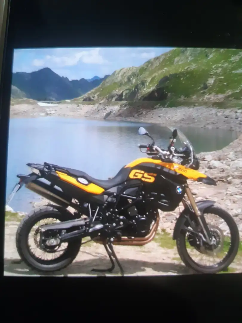 BMW F 800 GS cavalletto centrale.  luci posteriori LED. Jaune - 2