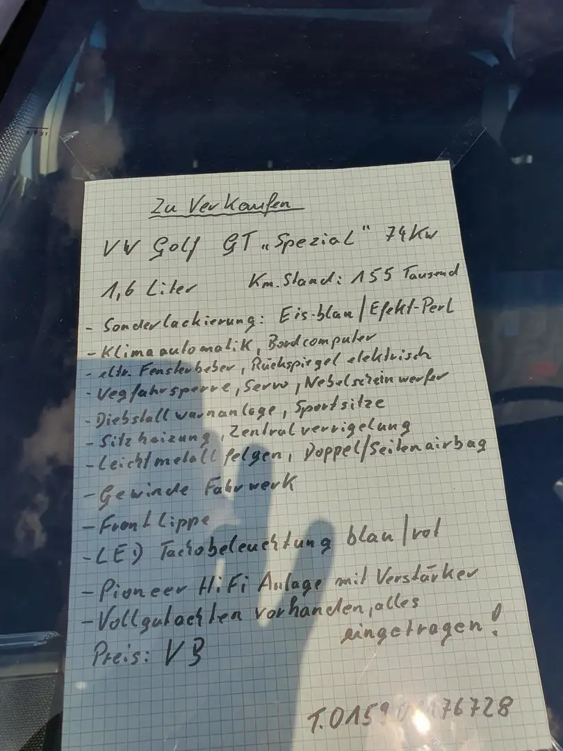 Volkswagen Golf 1.6 GT Special Blau - 2