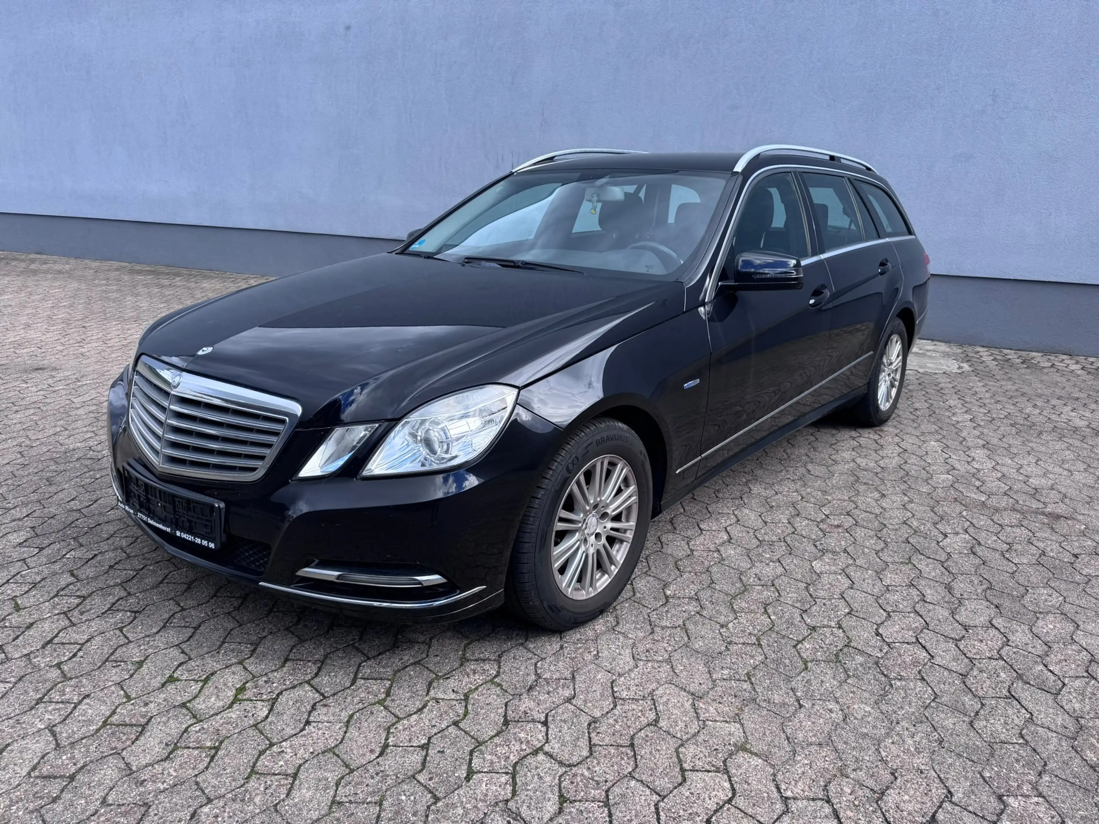Mercedes-Benz E 300 E 300 CDI BlueEfficiency (212.225) — photo 2