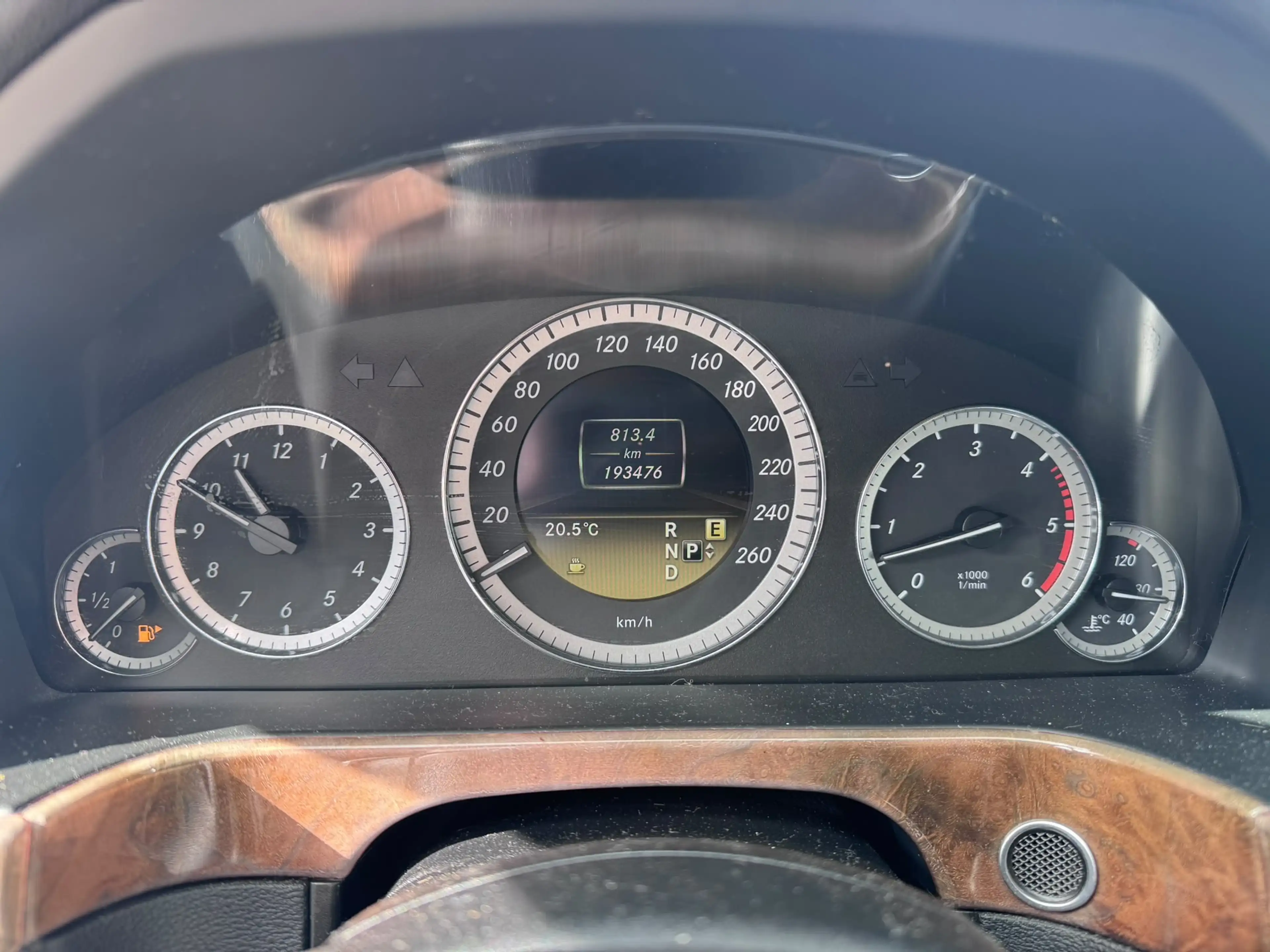 Mercedes-Benz E 300 E 300 CDI BlueEfficiency (212.225) — photo 8