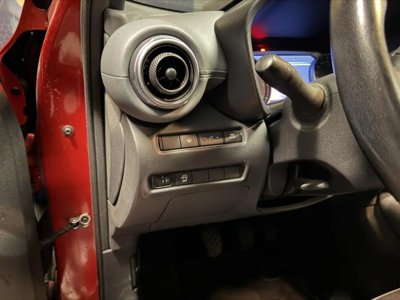 Nissan Juke N Design 1.0 Essence 115cv *CARPLAY*CAMERA*CAPTEUR, миниатюра 12