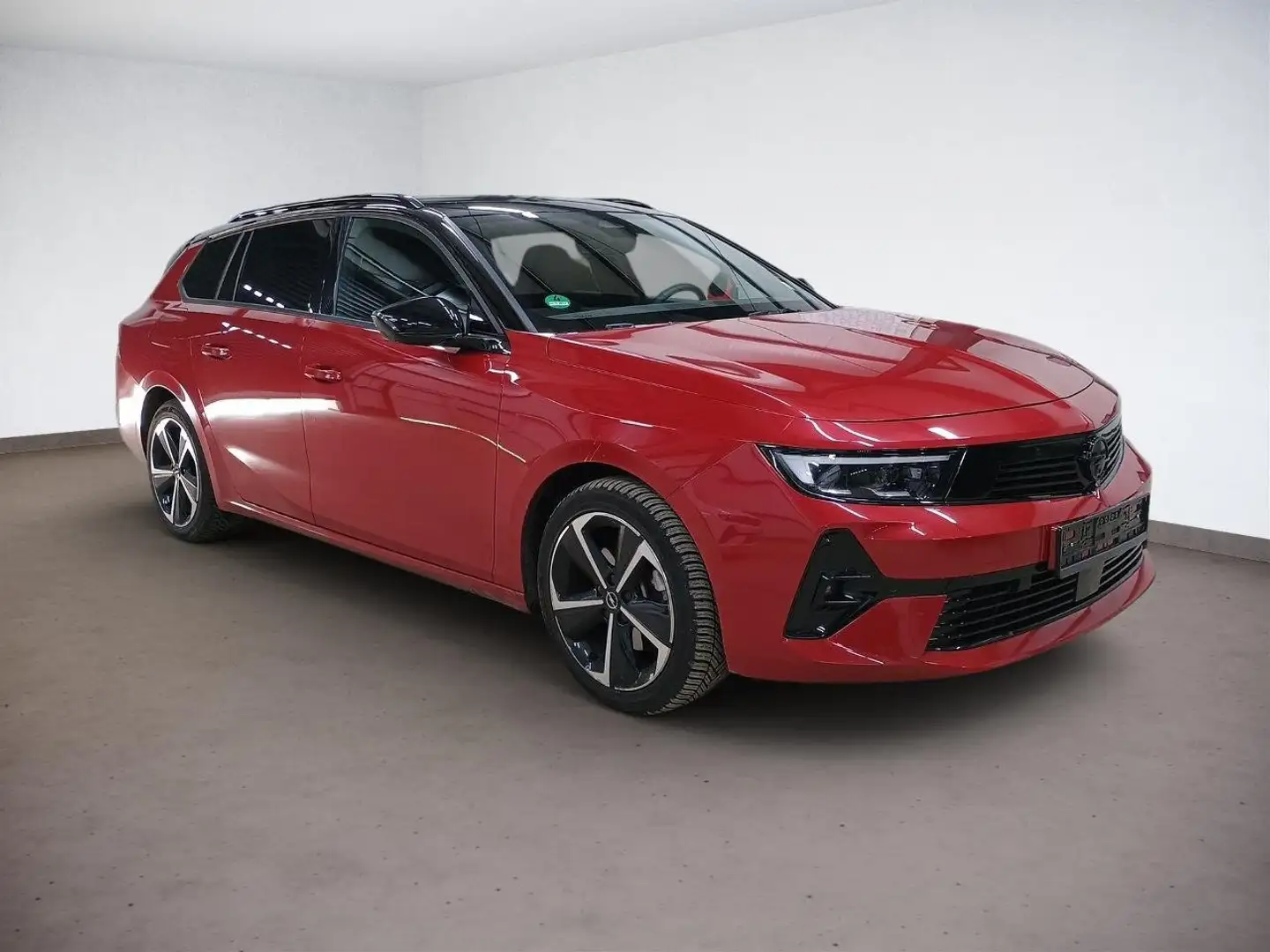 Opel Astra Astra Sports Tourer 1.2 Turbo Automatik GS Rot - 1