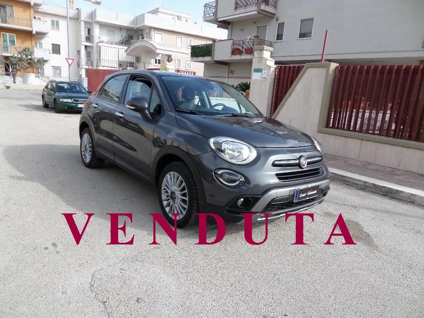 Fiat 500X 1.0 T3 BUSINESS 120cv Gris - 1