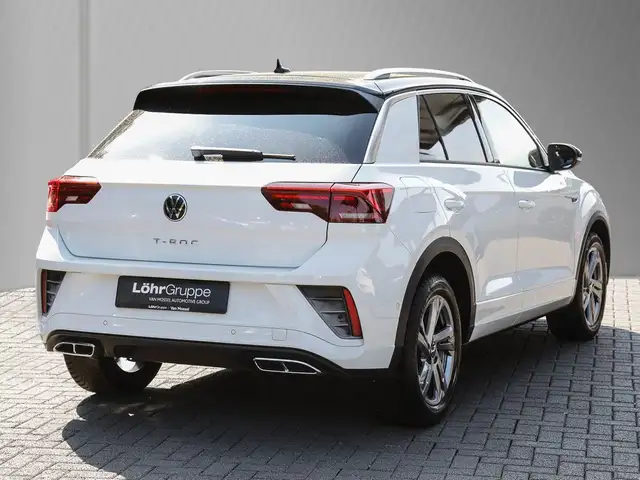 Volkswagen T-Roc view 6