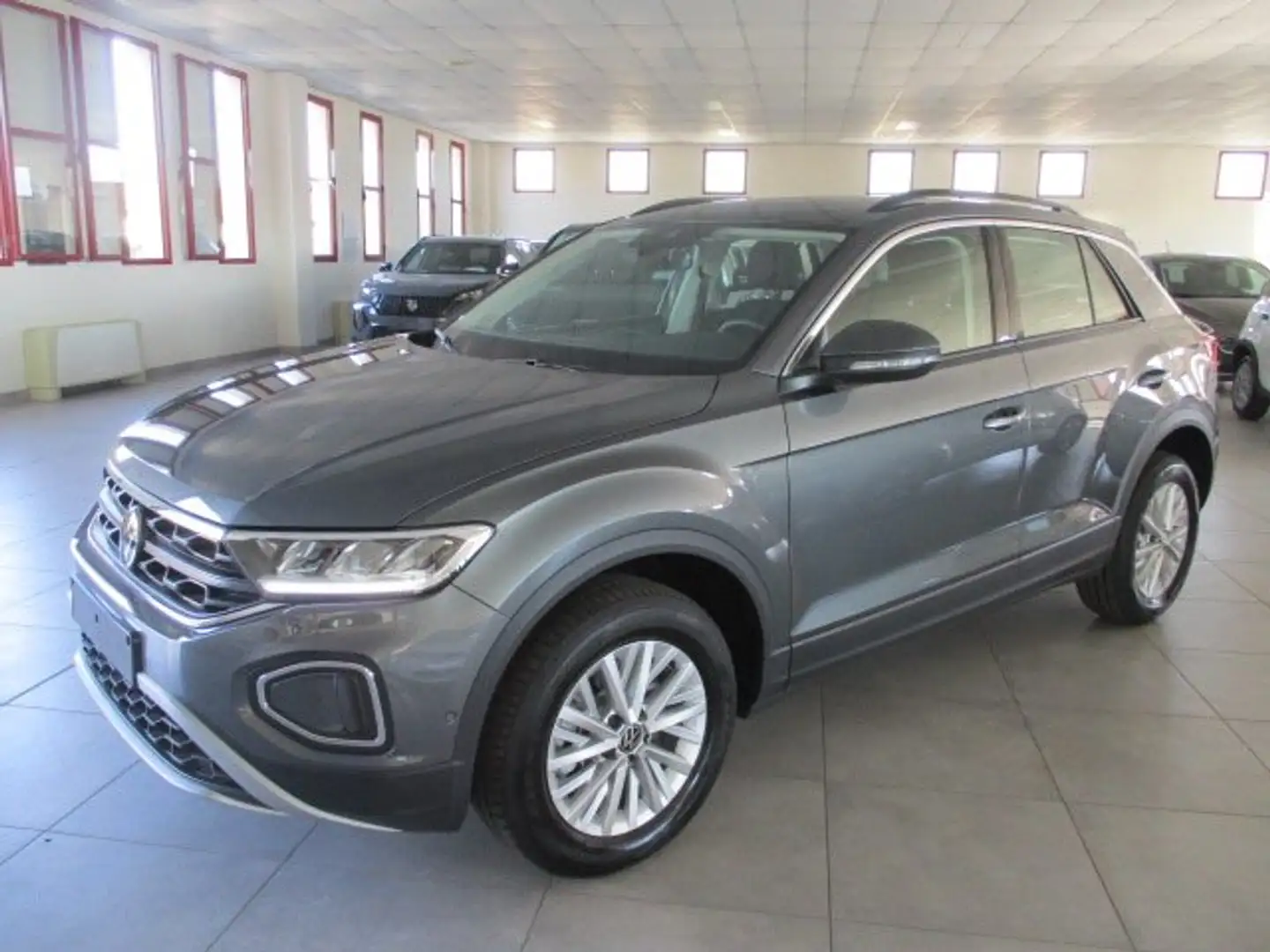 Volkswagen T-Roc 2.0 tdi Life 150cv dsg - KM ZERO Gris - 1