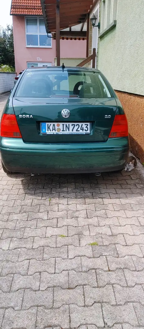Volkswagen Bora 2.0 Edition - 1