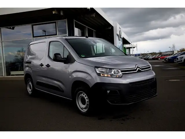 Citroen Berlingo Kasten 1.5 Fernlichtass. Temp. PDC Klima