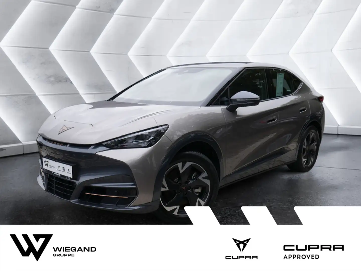 CUPRA Tavascan 210 kW Edge 82kWh SHZ KAMERA ACC LED Beige - 1