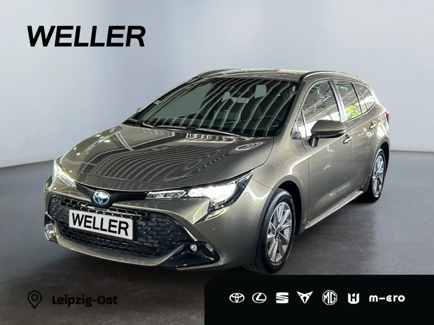 Toyota Corolla 1.8 Hybrid TS Team D *Bi-LED*CAM*Navi*SHZ* Bruin - 1