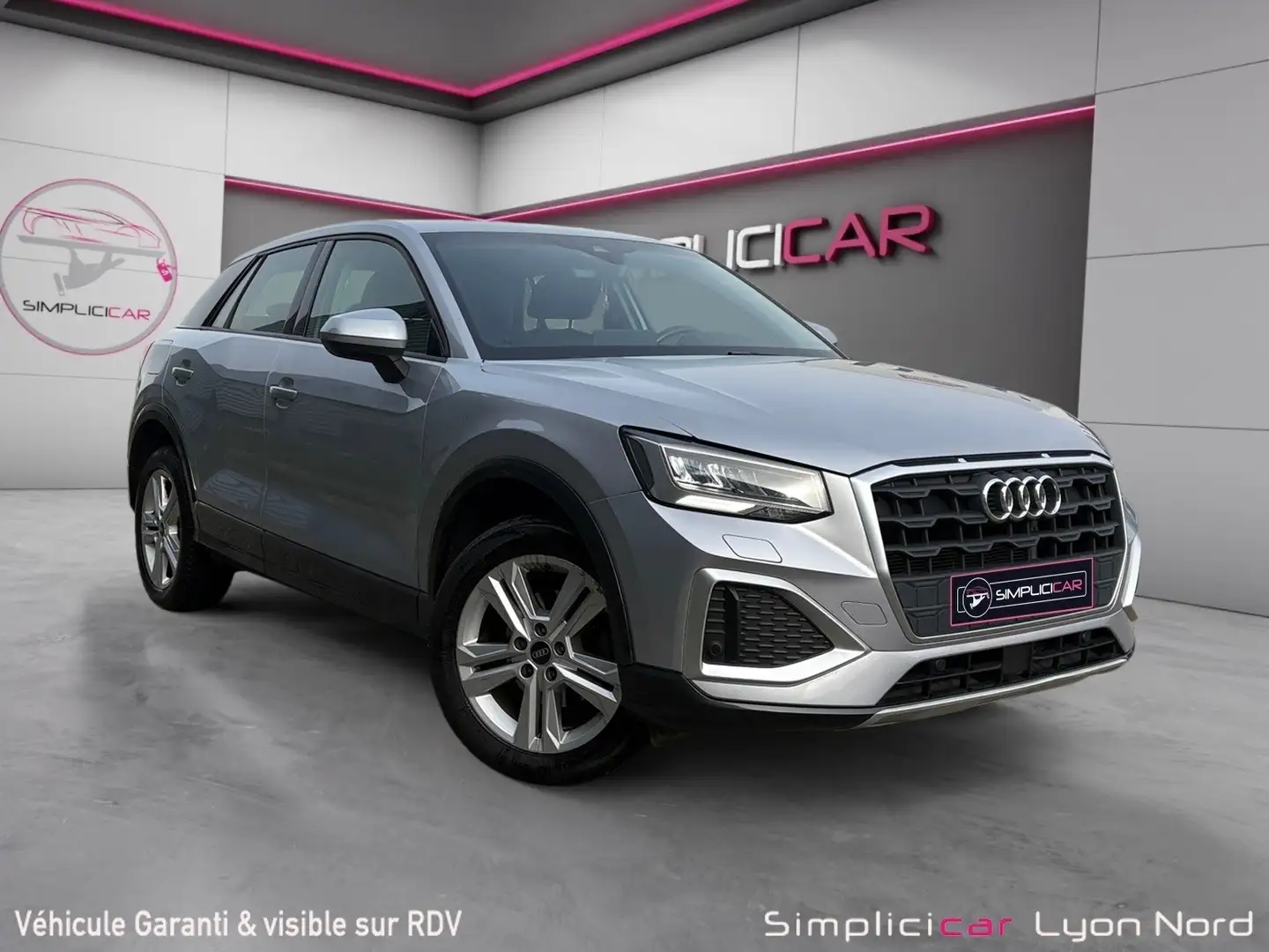 Audi Q2 Q2 35 TFSI 150 S tronic 7 Business line Gris - 1
