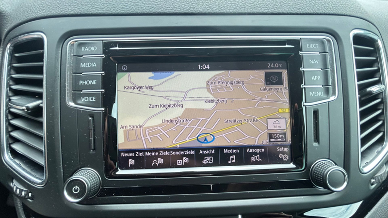 SEAT Alhambra 2.0 TDI AHK Navigation Kamera — photo 19