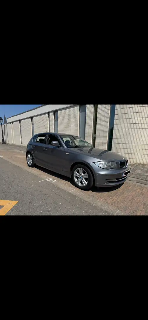BMW 118 - 2
