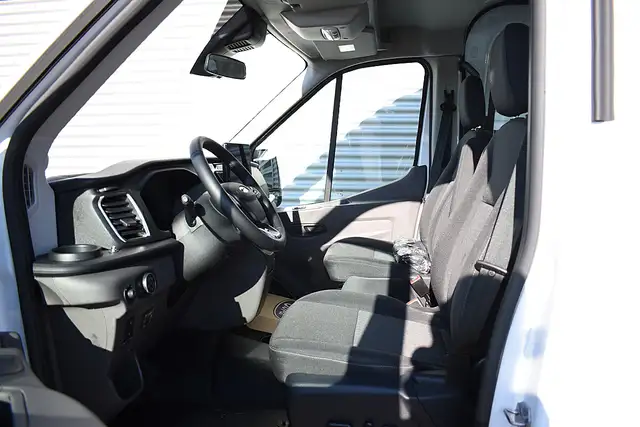 Ford E-Transit Kasten 67kWh/135kW L2H2 350 Trend ON4... Ansicht 10