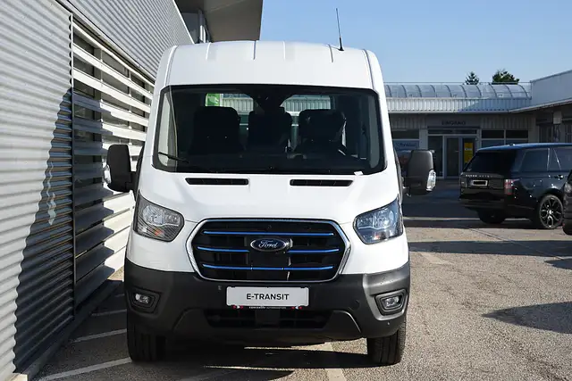 Ford E-Transit Kasten 67kWh/135kW L2H2 350 Trend ON4... Ansicht 4