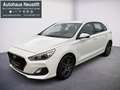 Hyundai i30 Hyundai i30 1.4 Entry Weiß - thumbnail 1