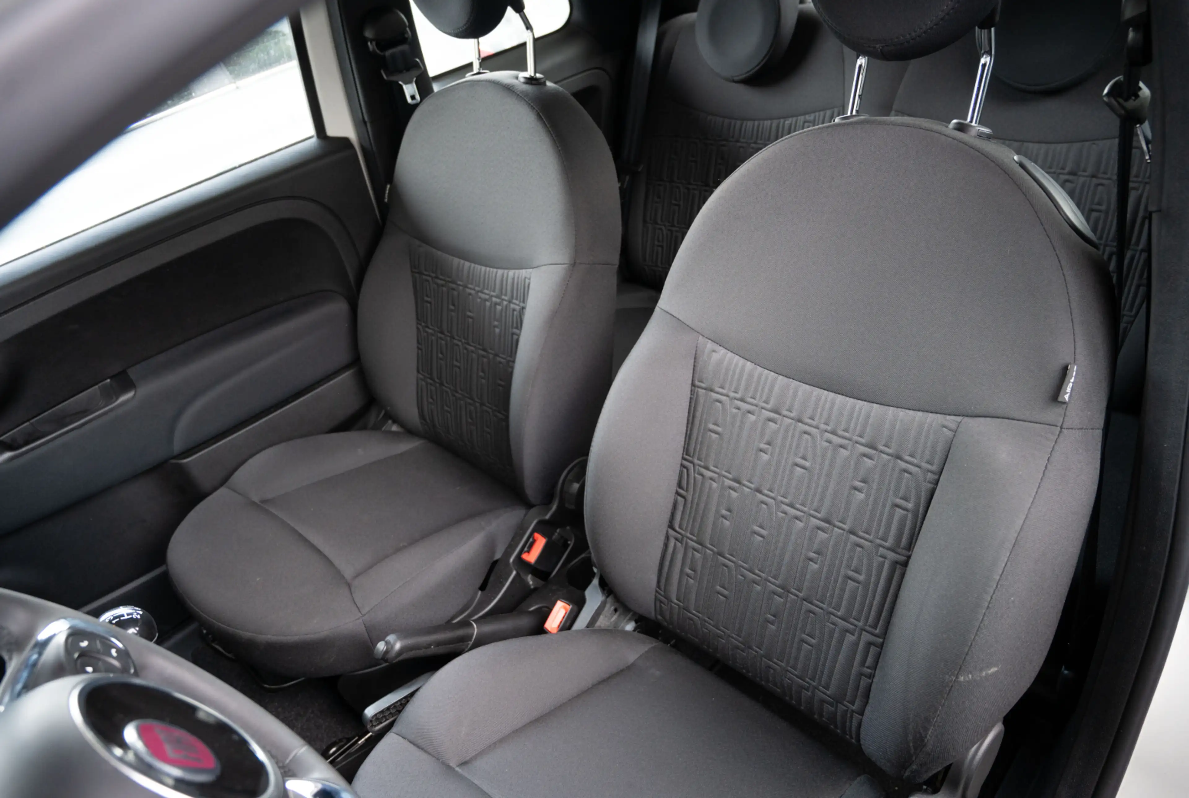Fiat 500 Basis 1.0 GSE N3 Hybrid *KOMFORT-PAKET*TEMPOMAT* *INVENTUR-SALE* — photo 6