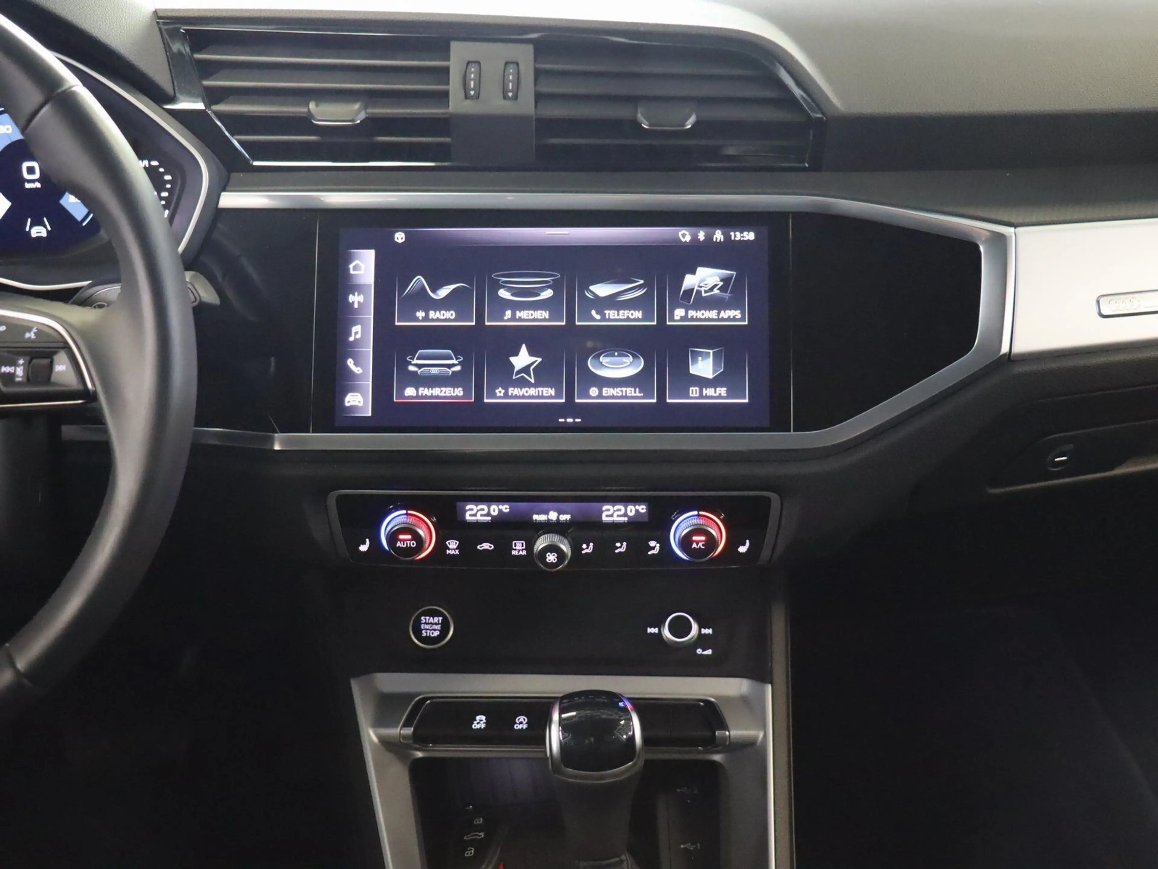 Audi Q3 35 1.5 TFSI advanced DSP/DISTRONIC/AHK... — photo 12