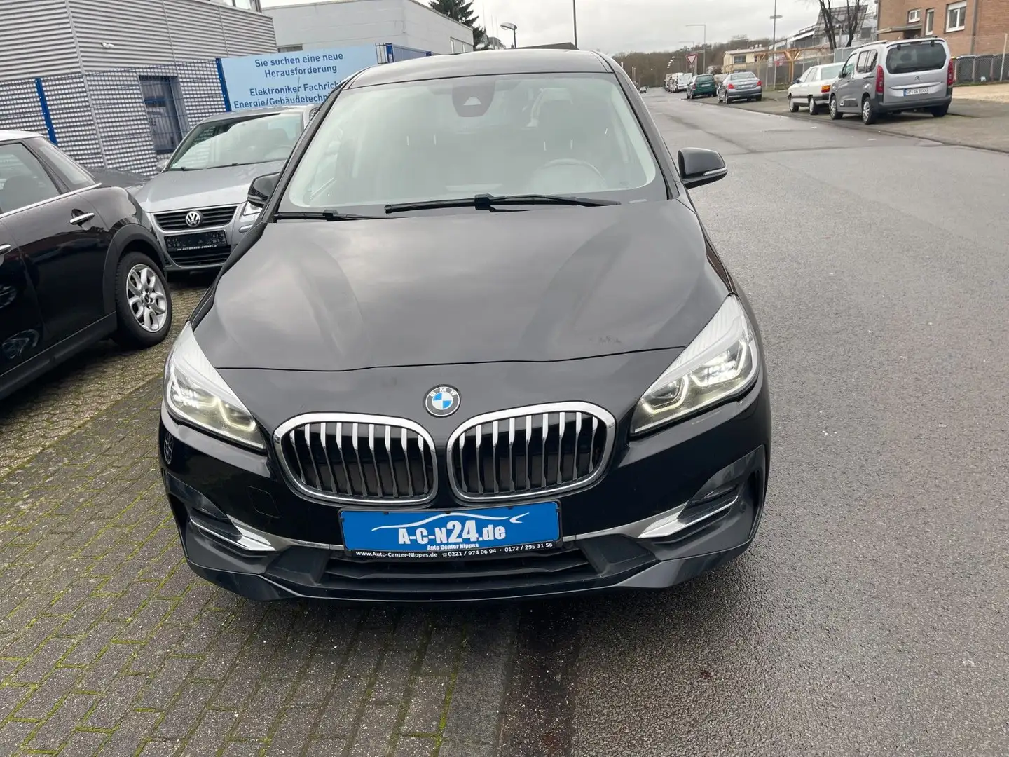 BMW 218 Luxury Line 7 Sitze Leder LED Negro - 2