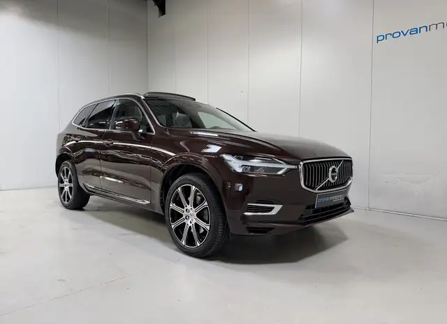 Volvo XC60 view 5
