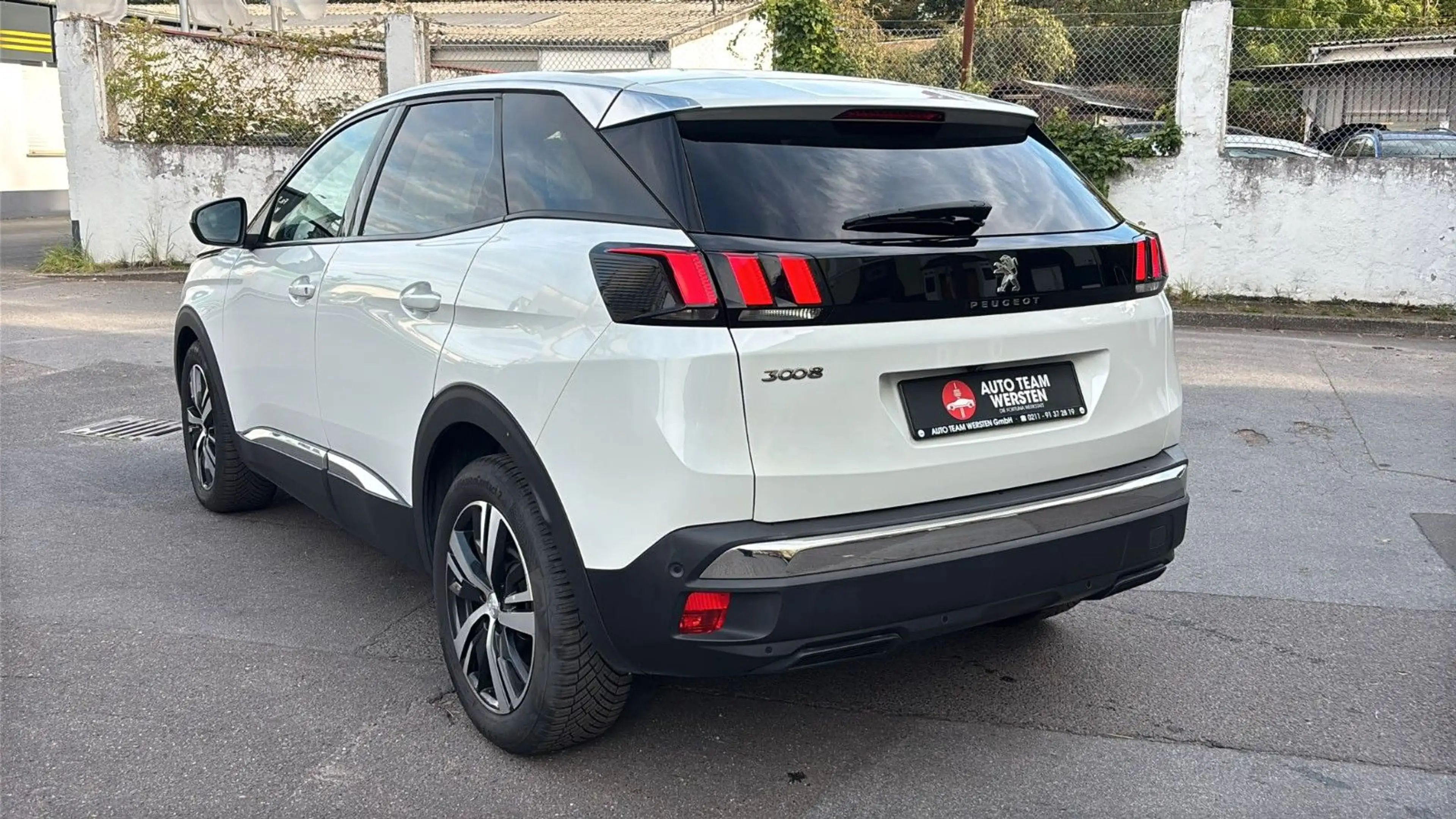 Peugeot 3008 Allure *Automatik* *Gut gepflegt* — photo 4
