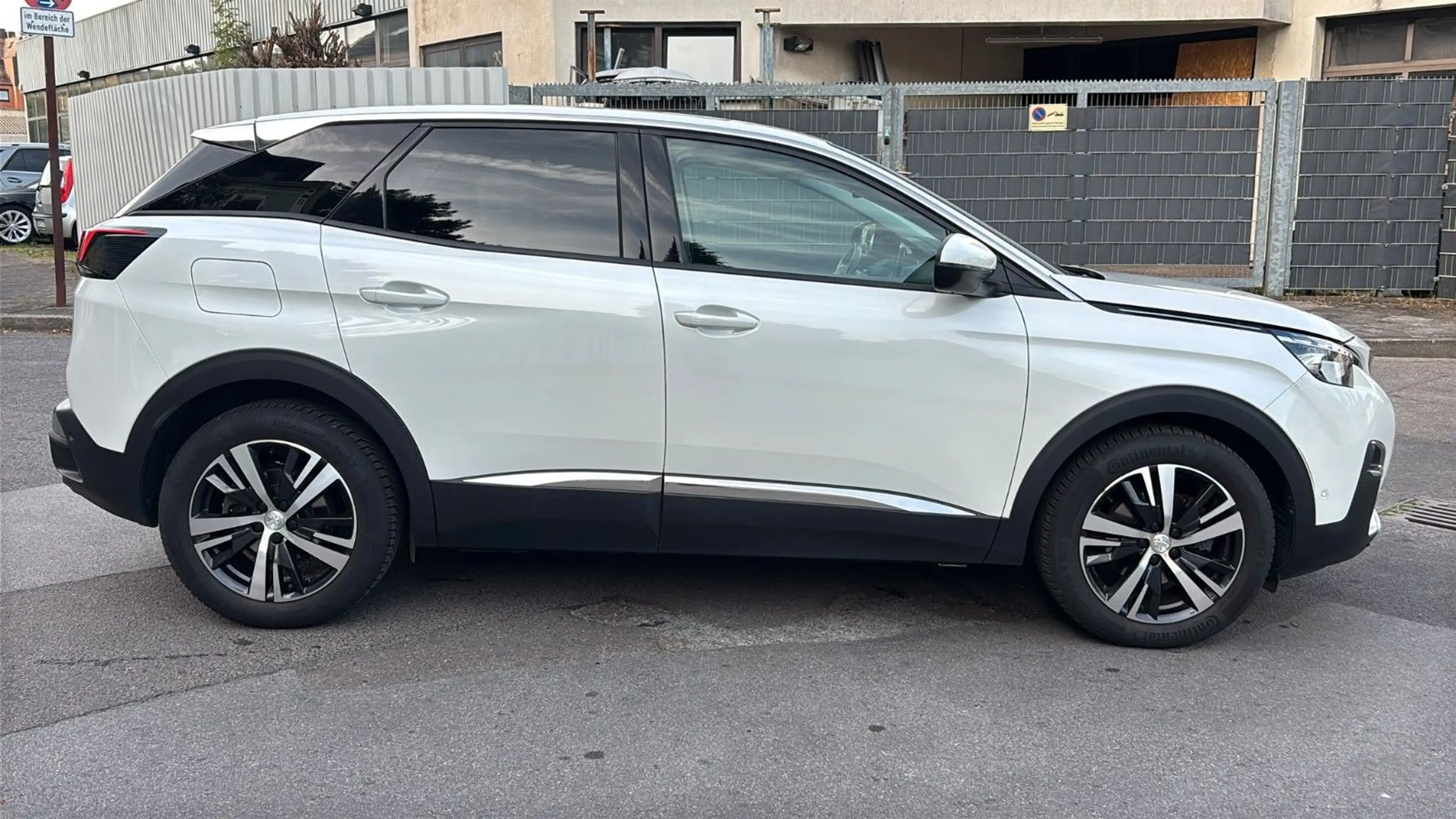 Peugeot 3008 Allure *Automatik* *Gut gepflegt* — photo 7