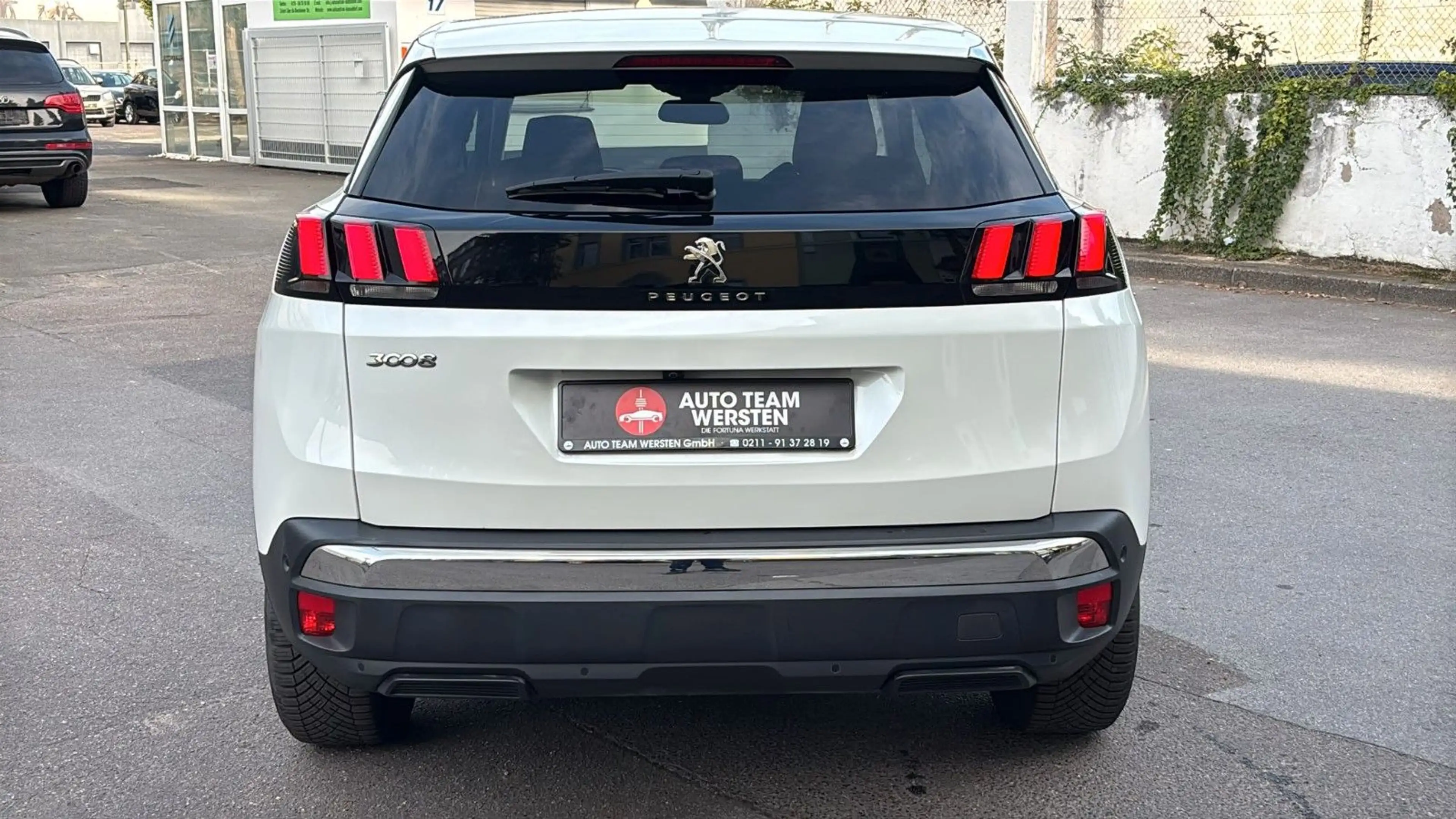 Peugeot 3008 Allure *Automatik* *Gut gepflegt* — photo 5